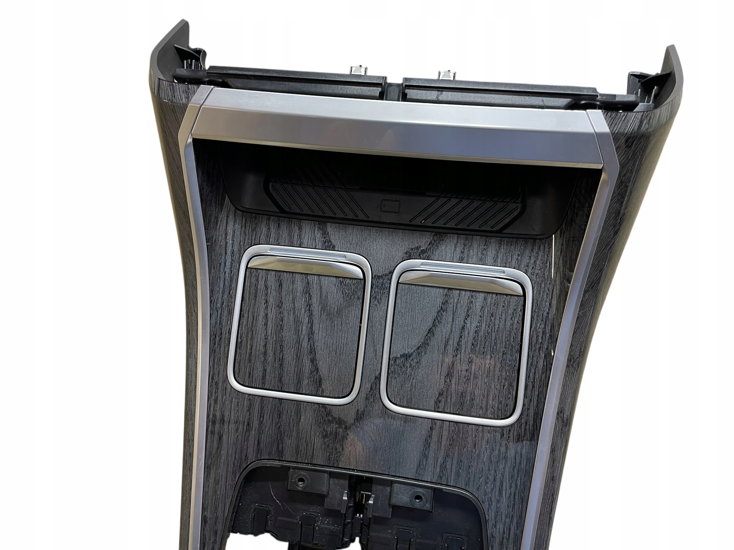 DEKOR Blende Abdeckung + LADOWARKA INDUKCYJNA TUNEL mitte BMW 7 i7 G70