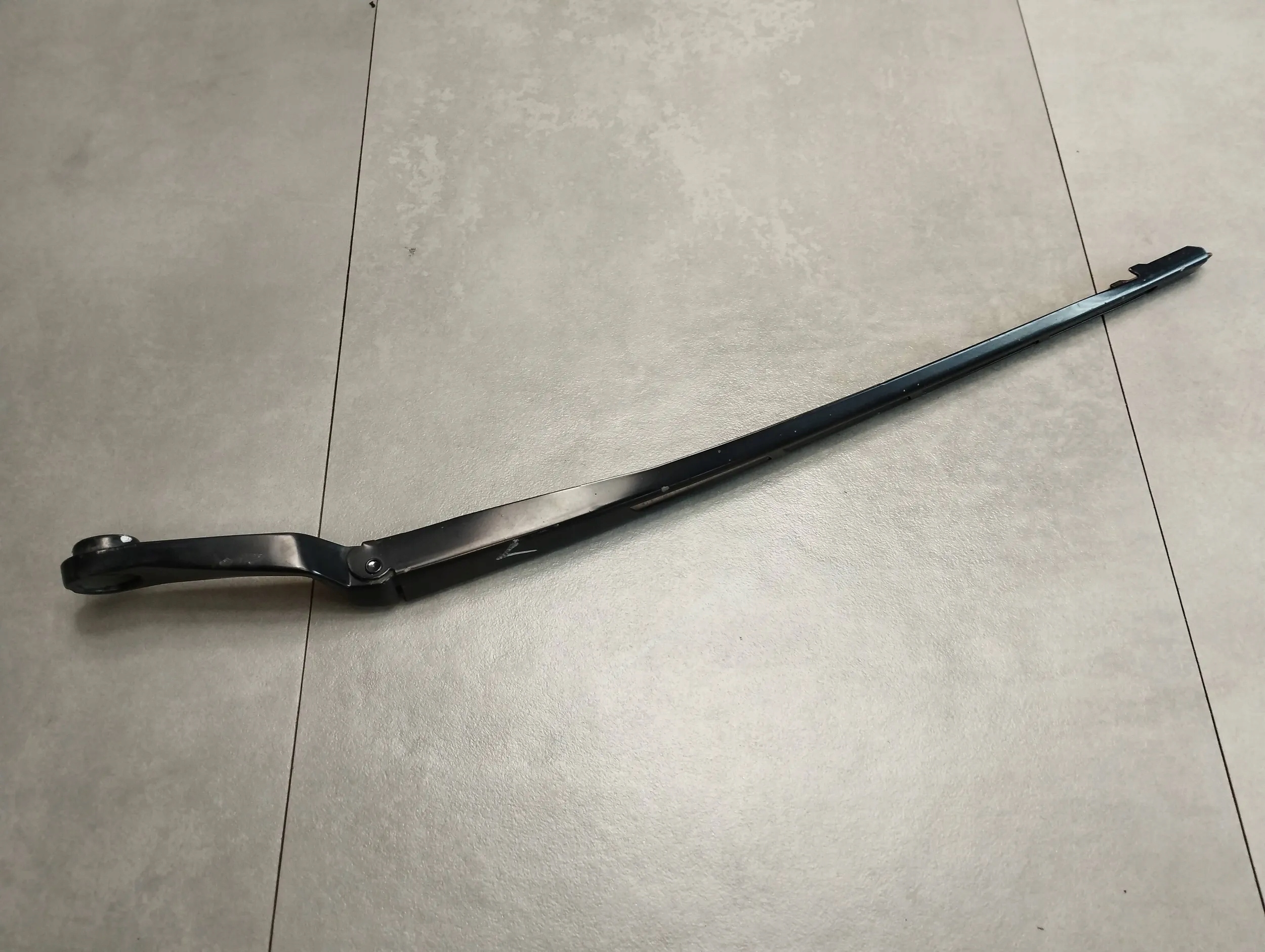 Audi Q7 4L wiper arm left 4L1955407A
