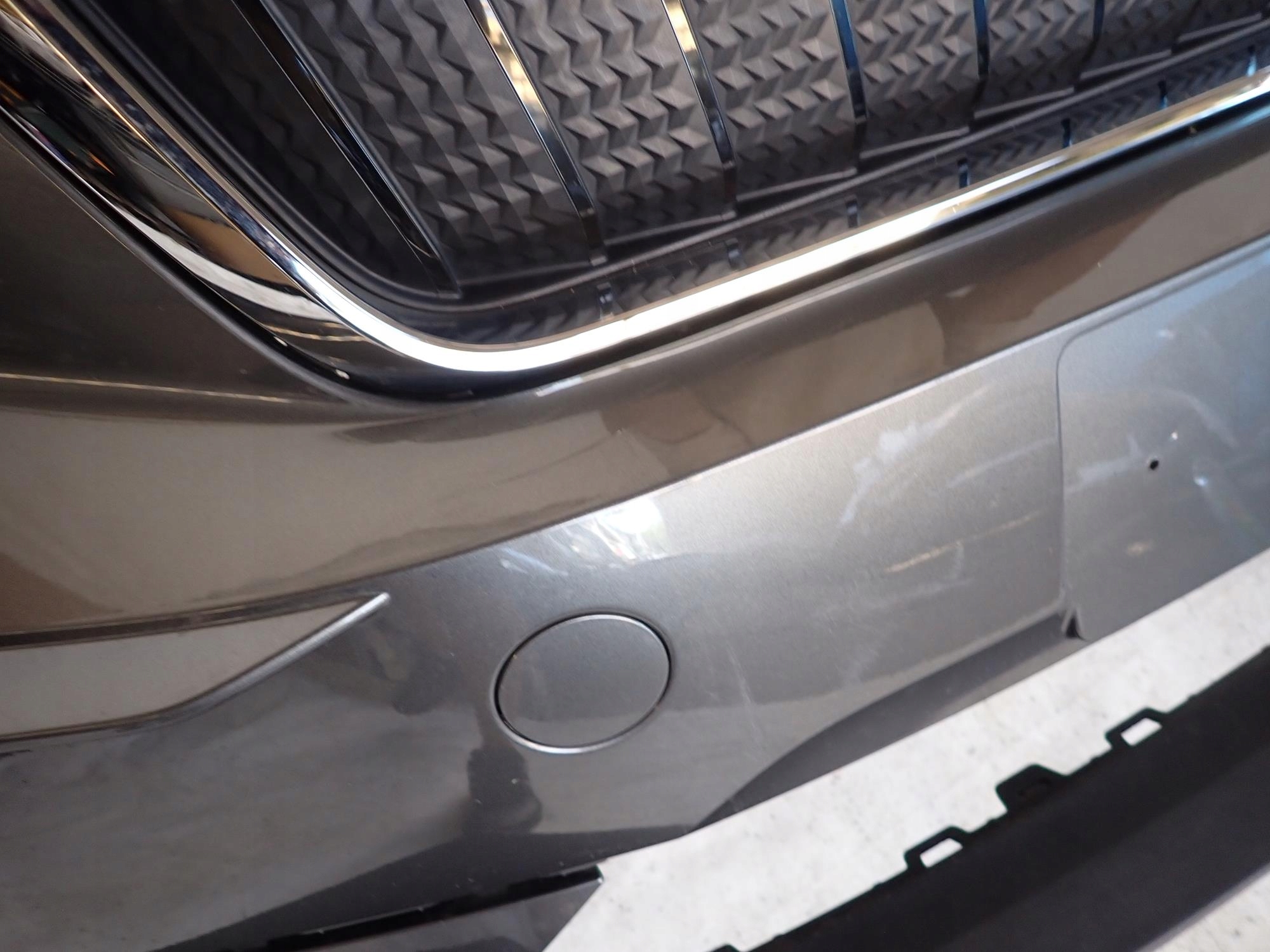 SKODA ENYAQ IV 20-> bumper front front washer PDC