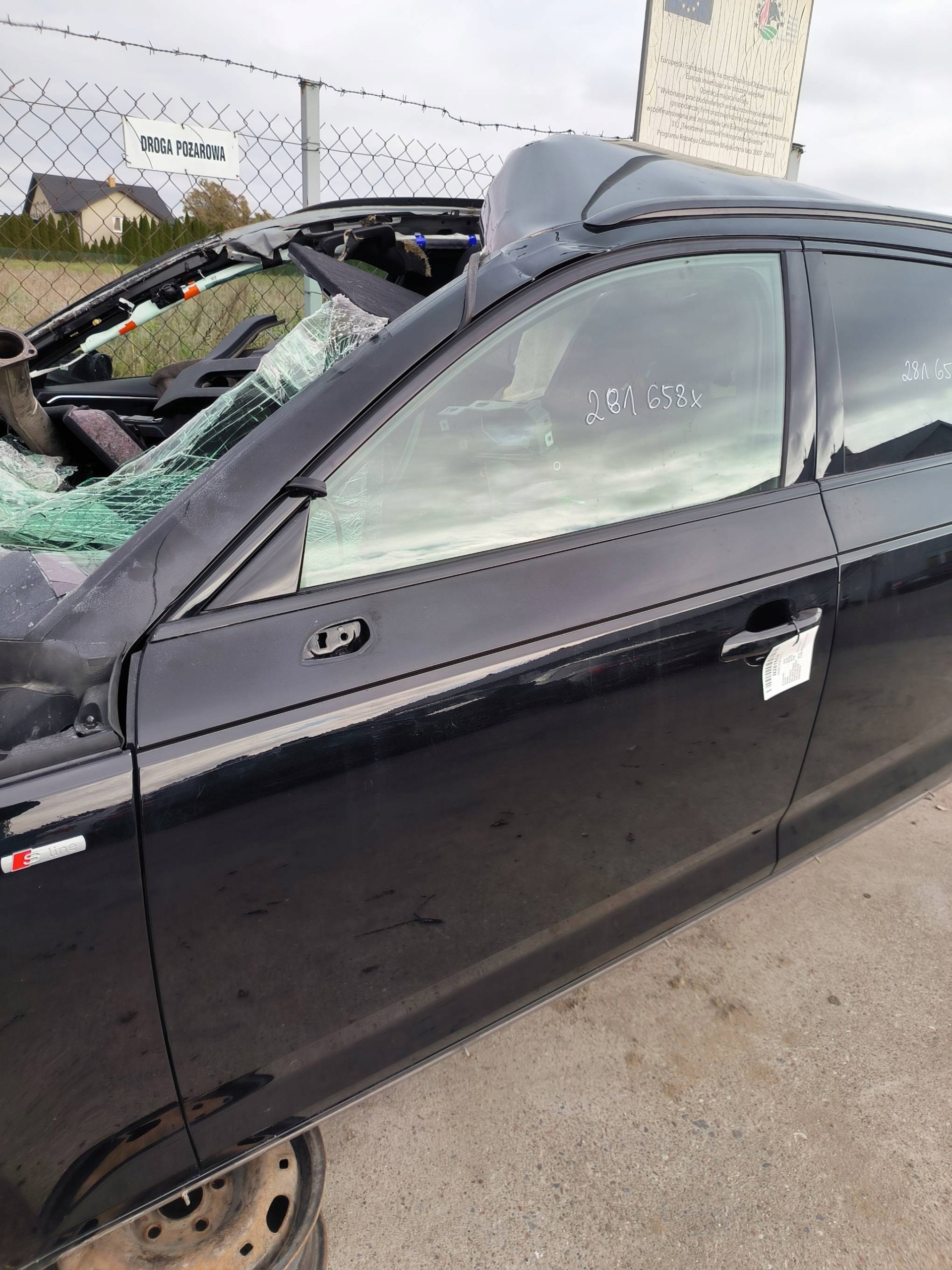 dveře levé předek LY9B AUDI A4 B9