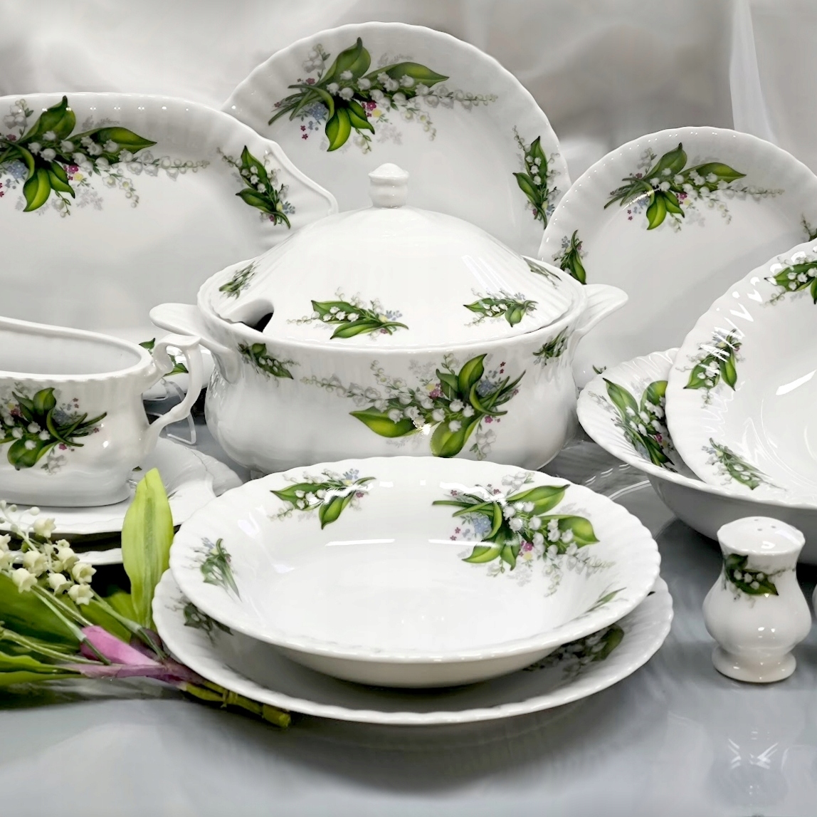 805 Serwis Obiadowo-kawowy 12/108 Konwalia Iwona Chodzież Malcer Porcelana