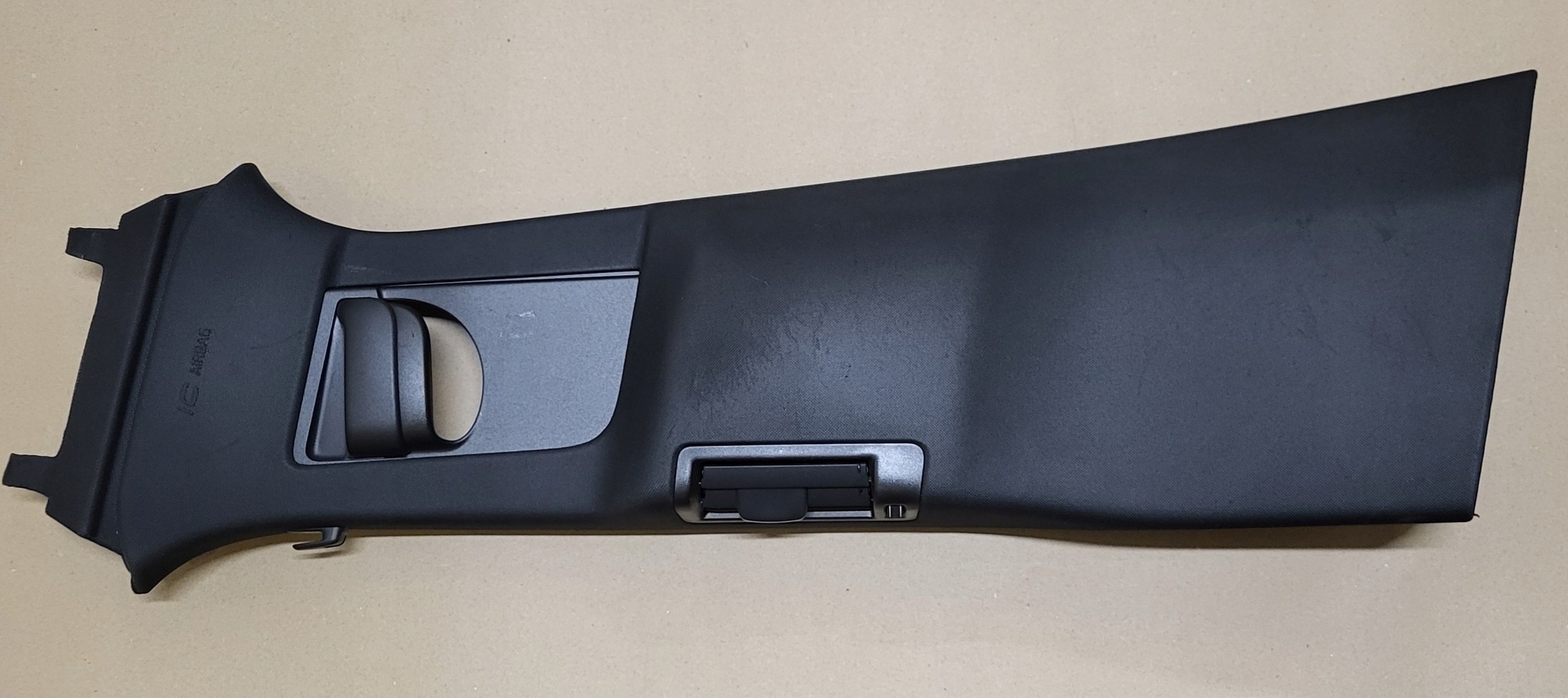 cover side SLUPKA B left central grid air conditioning devices VOLVO XC60 II black