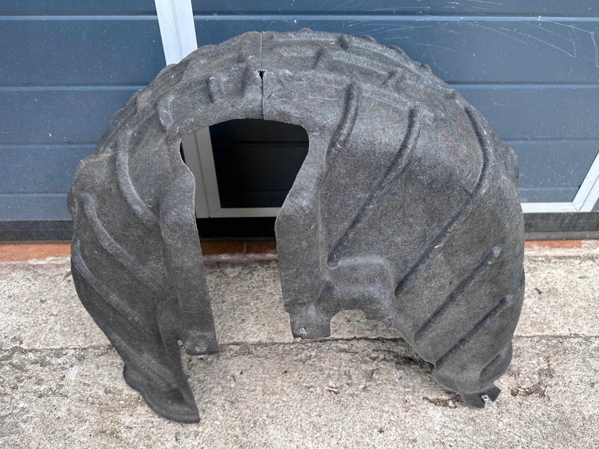 NADKOLE AUDI T. A4 16- LE