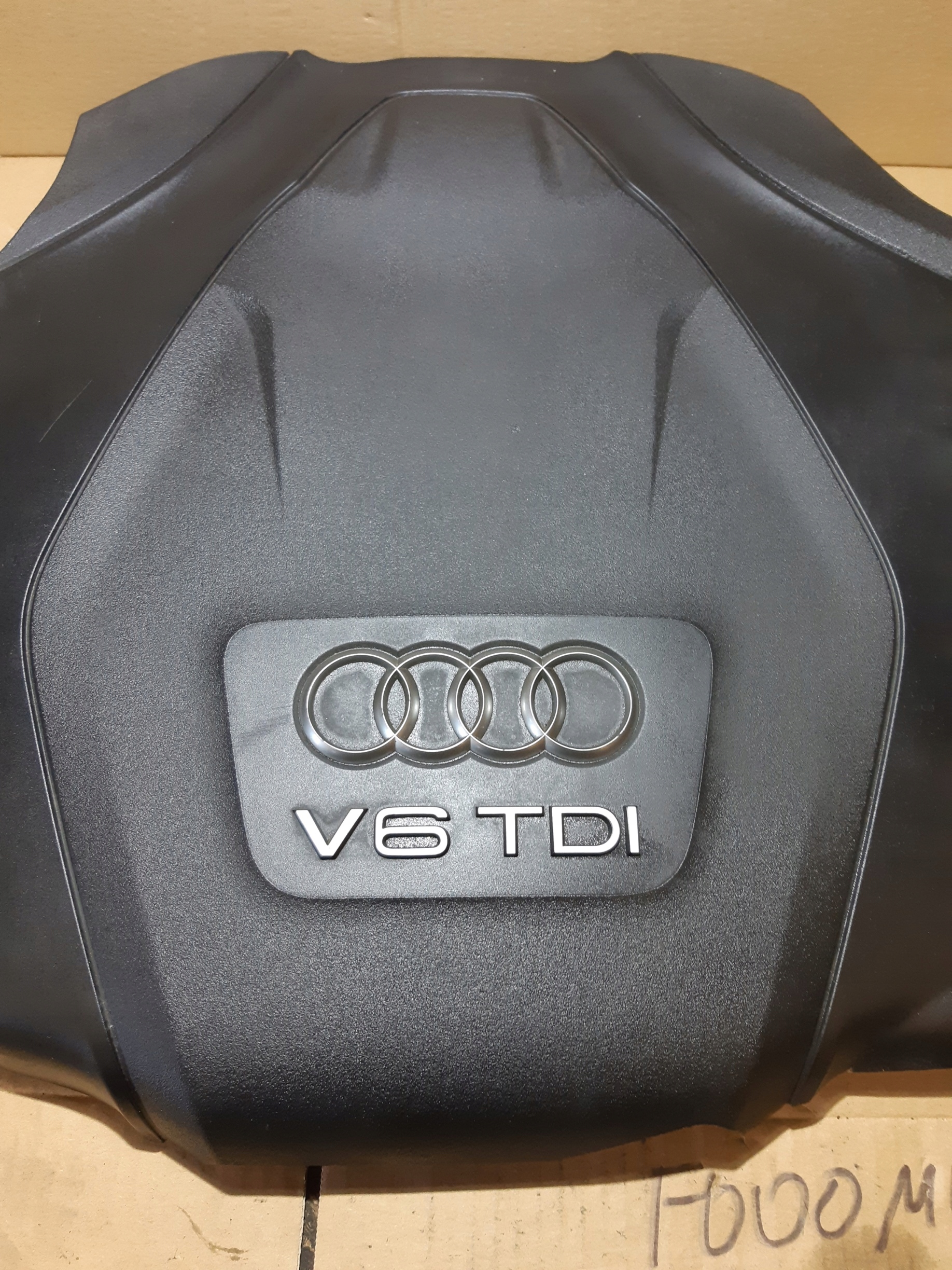 AUDI A6 A7 C7 3.0 TDI upper cover engine housing cover 059103525CF