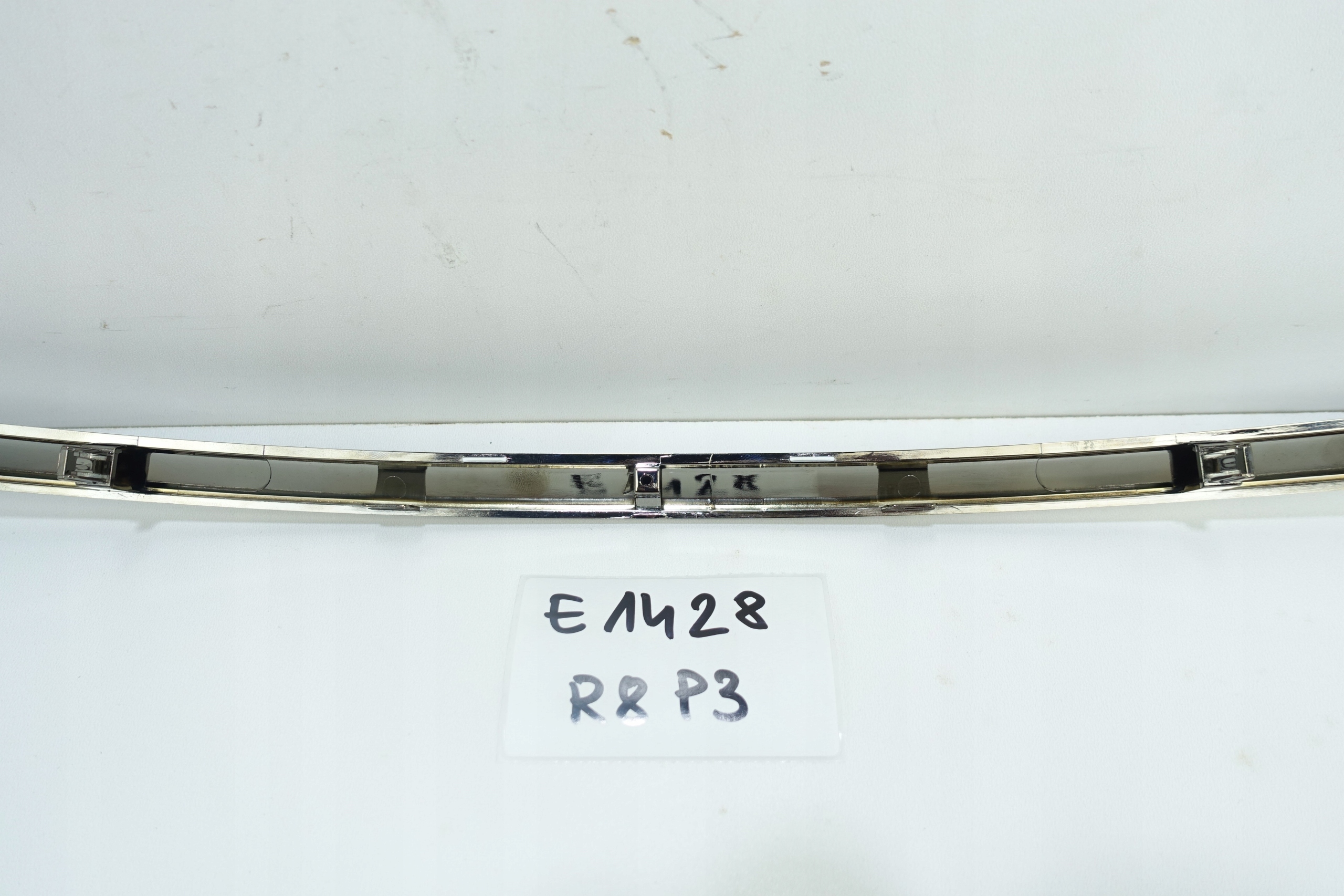 moulding CHROM grille GRILLA HYUNDAI I30 II 2012- 86354-A6010
