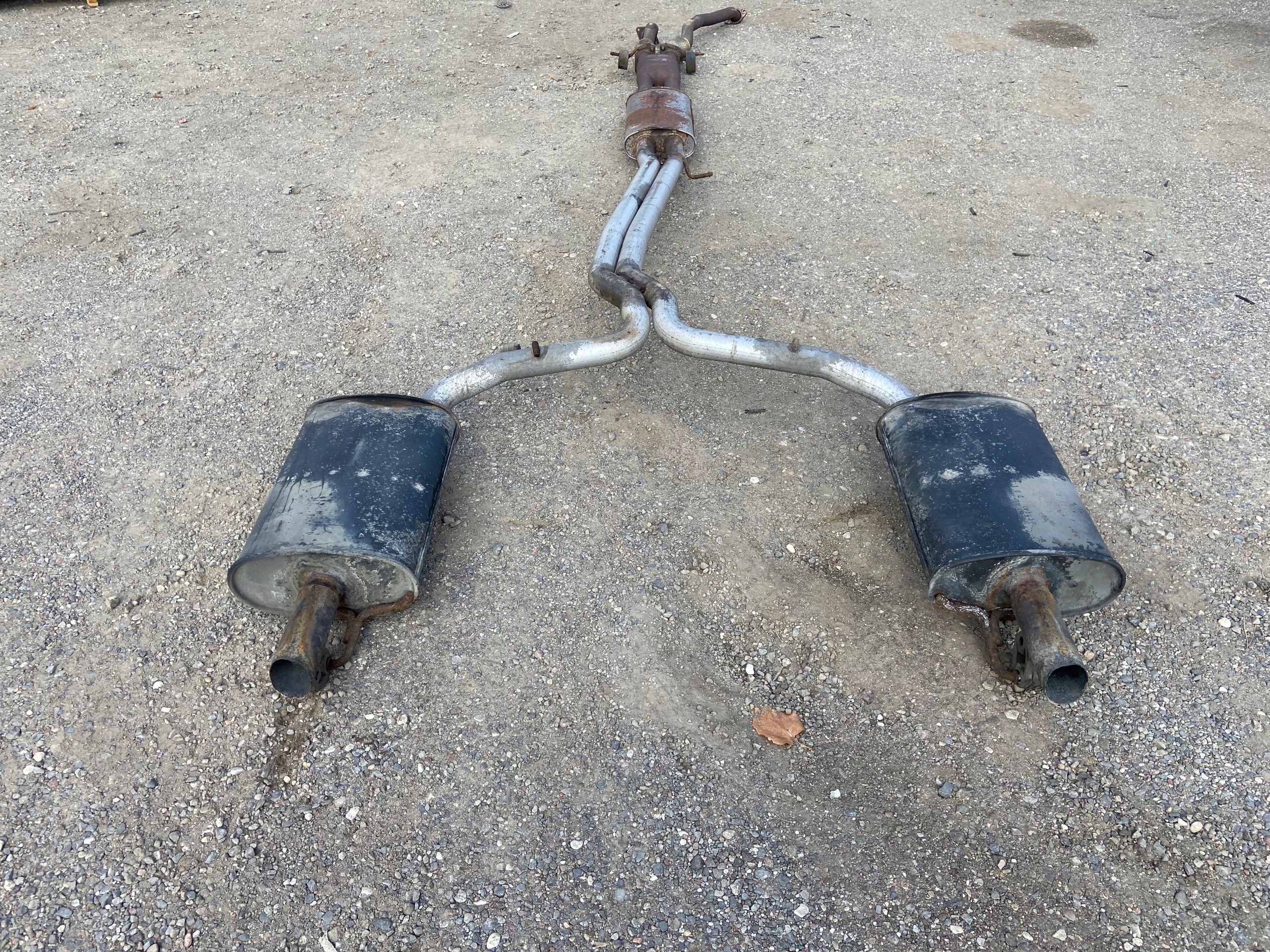 pipe exhaust Tlumik komplet Ford Explorer 3.5 2016