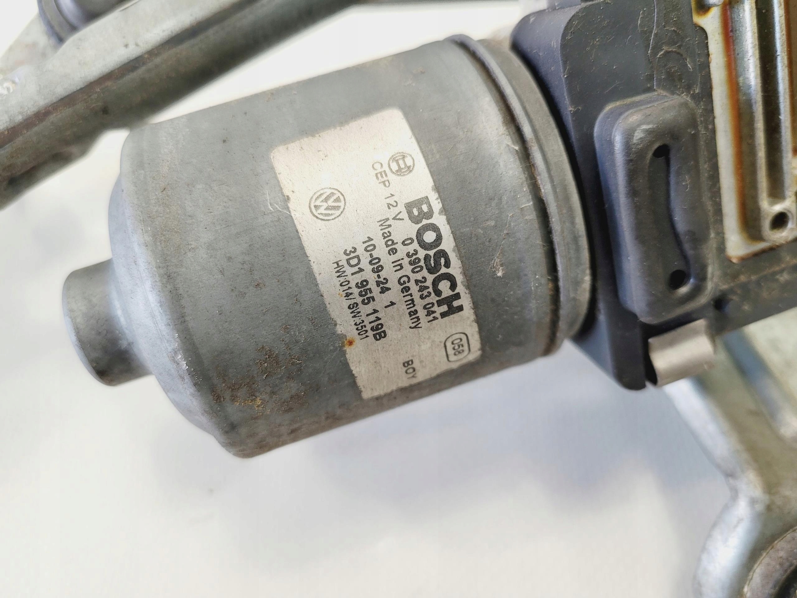 Wischergestänge links EUROPA VW PHAETON LIFT 3D1955023E