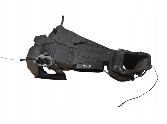 VW TRANSPORTER T4 90- 2.4D NAGRZEWNICA 701819005R