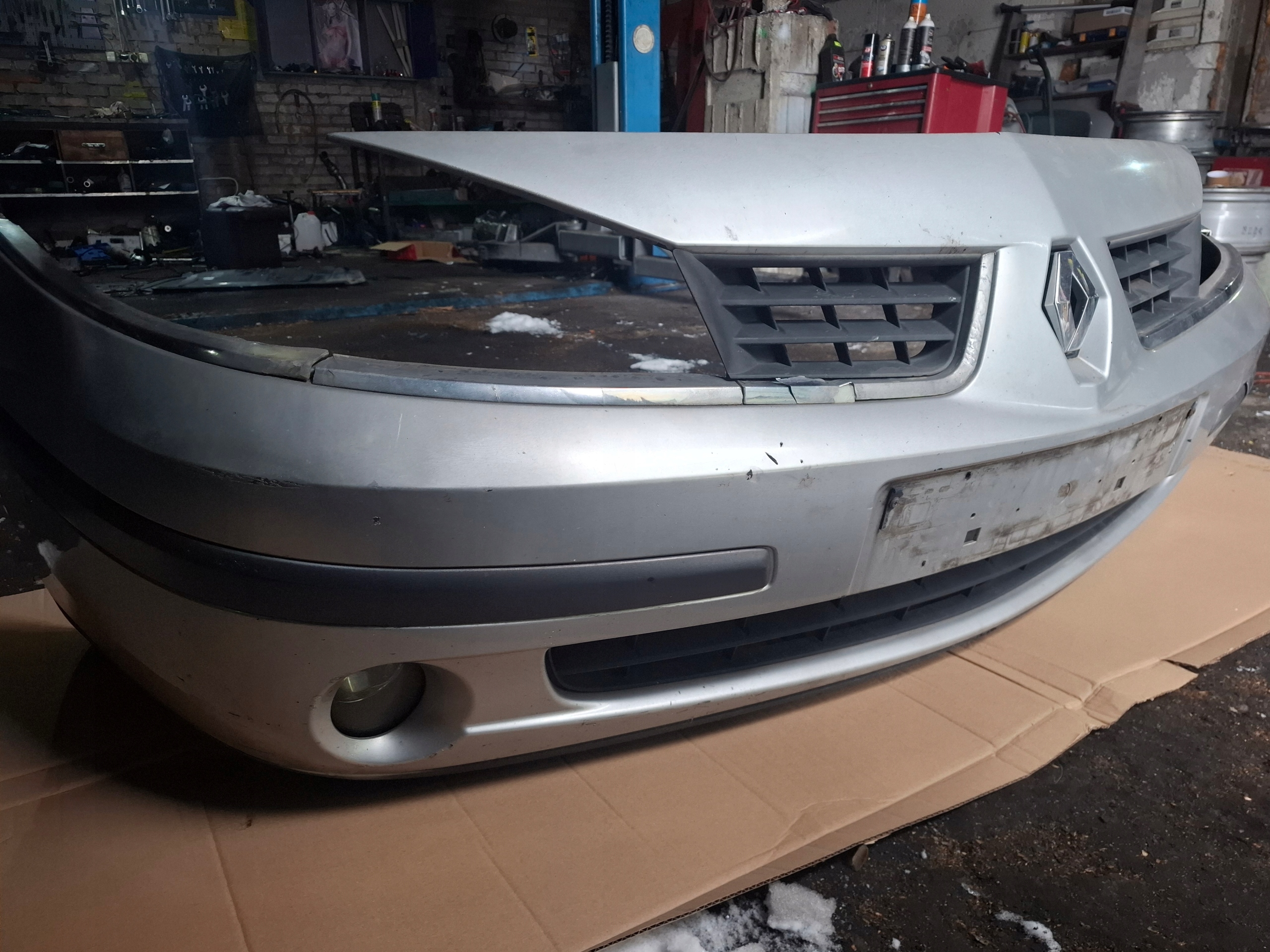Renault Laguna II 2 lift FL bumper front front 04-07 R. KOD TED69