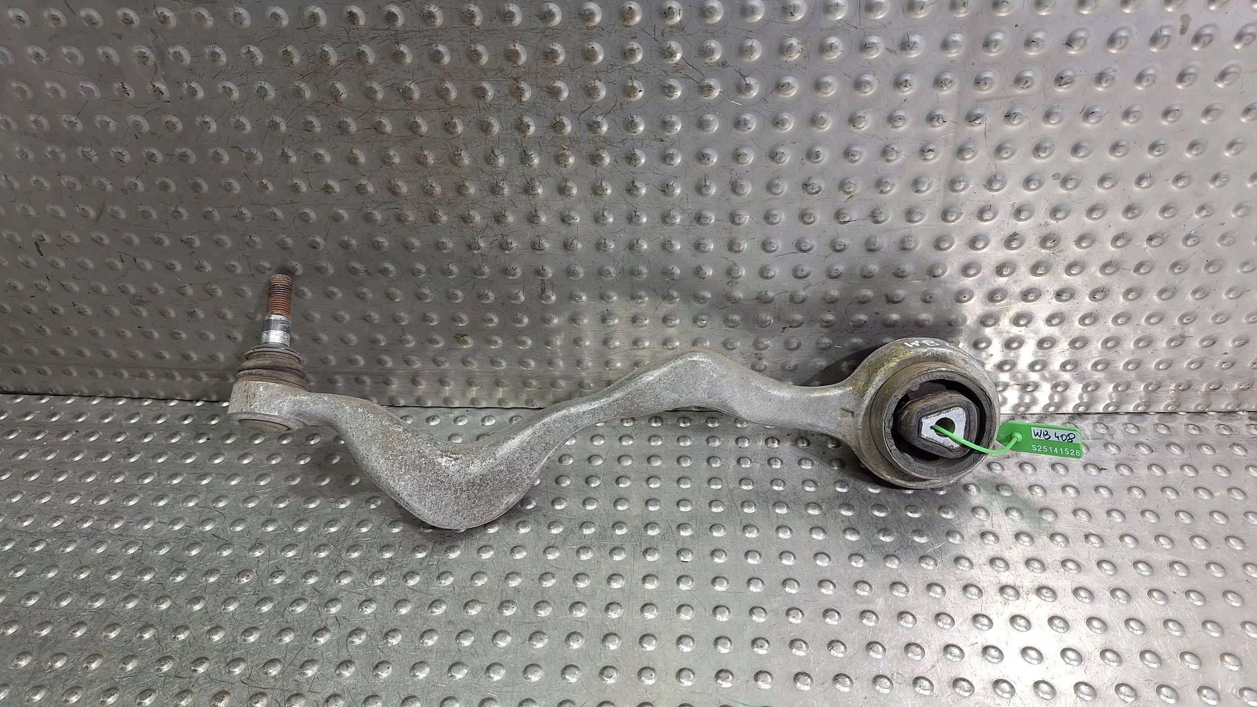 rameno pravý předek 6763708 BMW E81 E82 E87 E88 E89 E90 E91 E92 E93 X1 E84