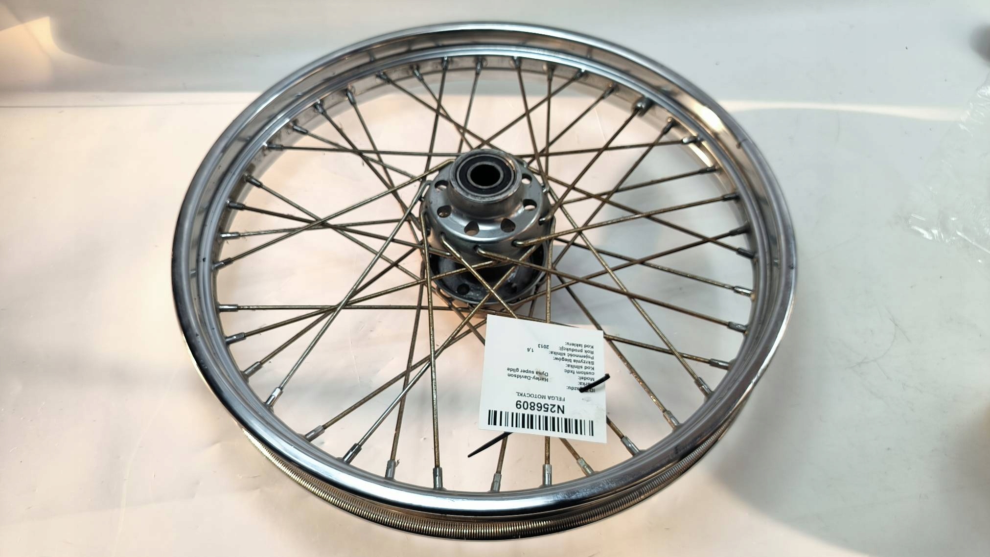 FELGA 43662-80B PIASTA Harley-Davidson Dyna fxdc