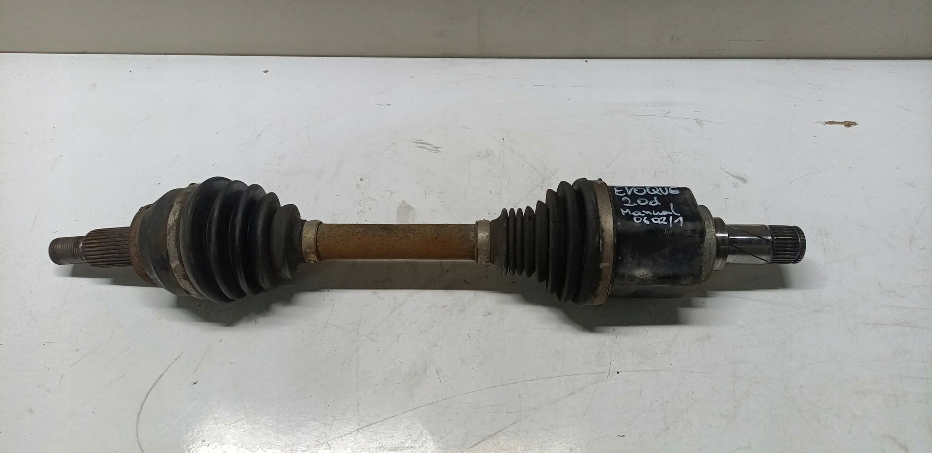 LAND ROVER EVOQUE L538 semi-axis left front front 2.0D MANUAL FWD