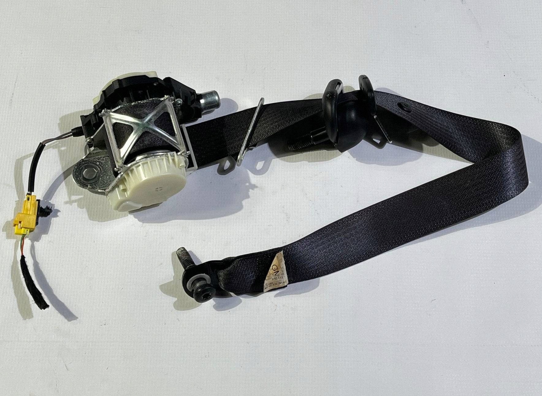 front tension belt safety left driver´s Chevrolet Camaro 2009-2015