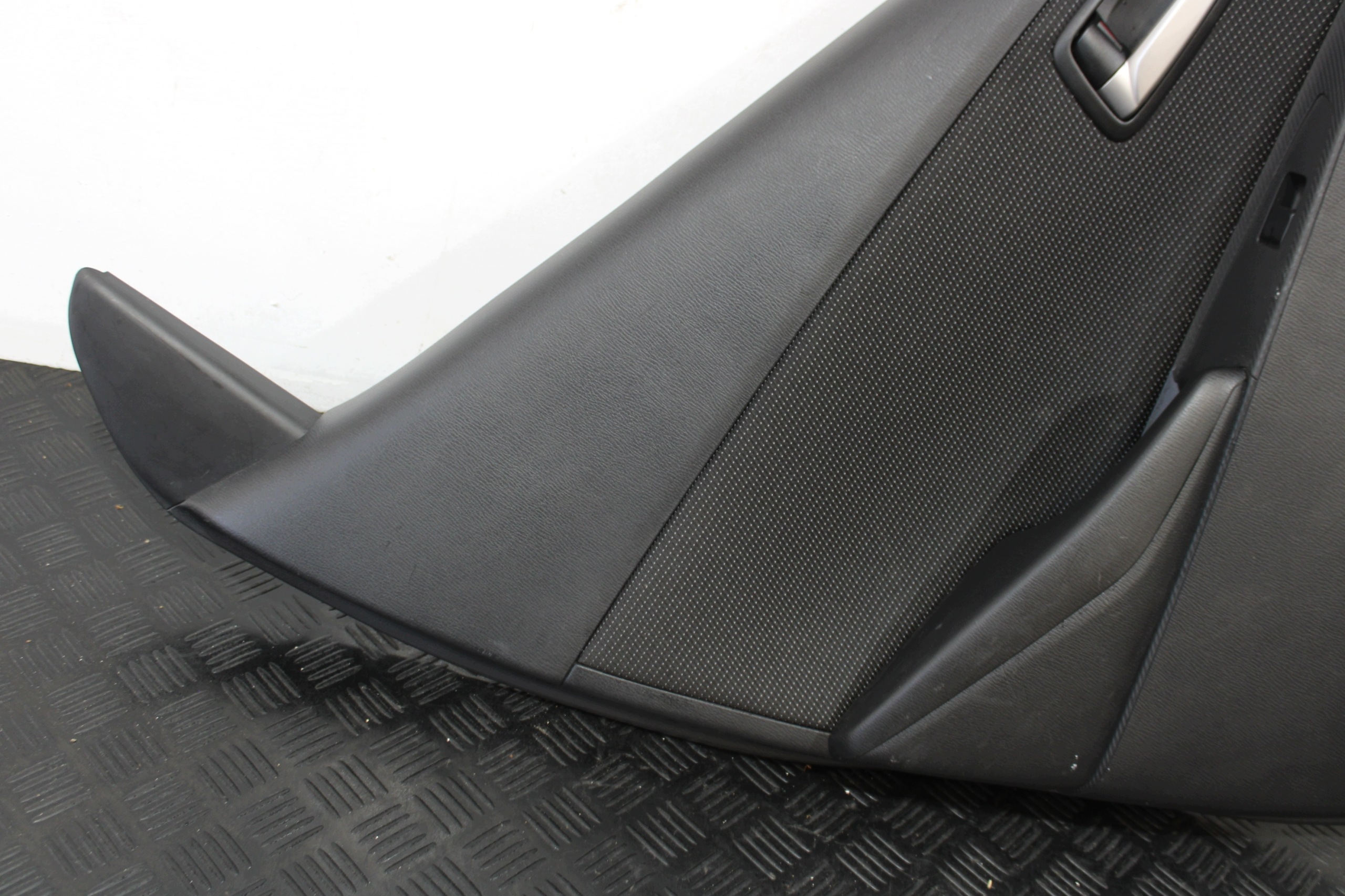 upholstery side door left rear part MAZDA 2 II DJ LIFT