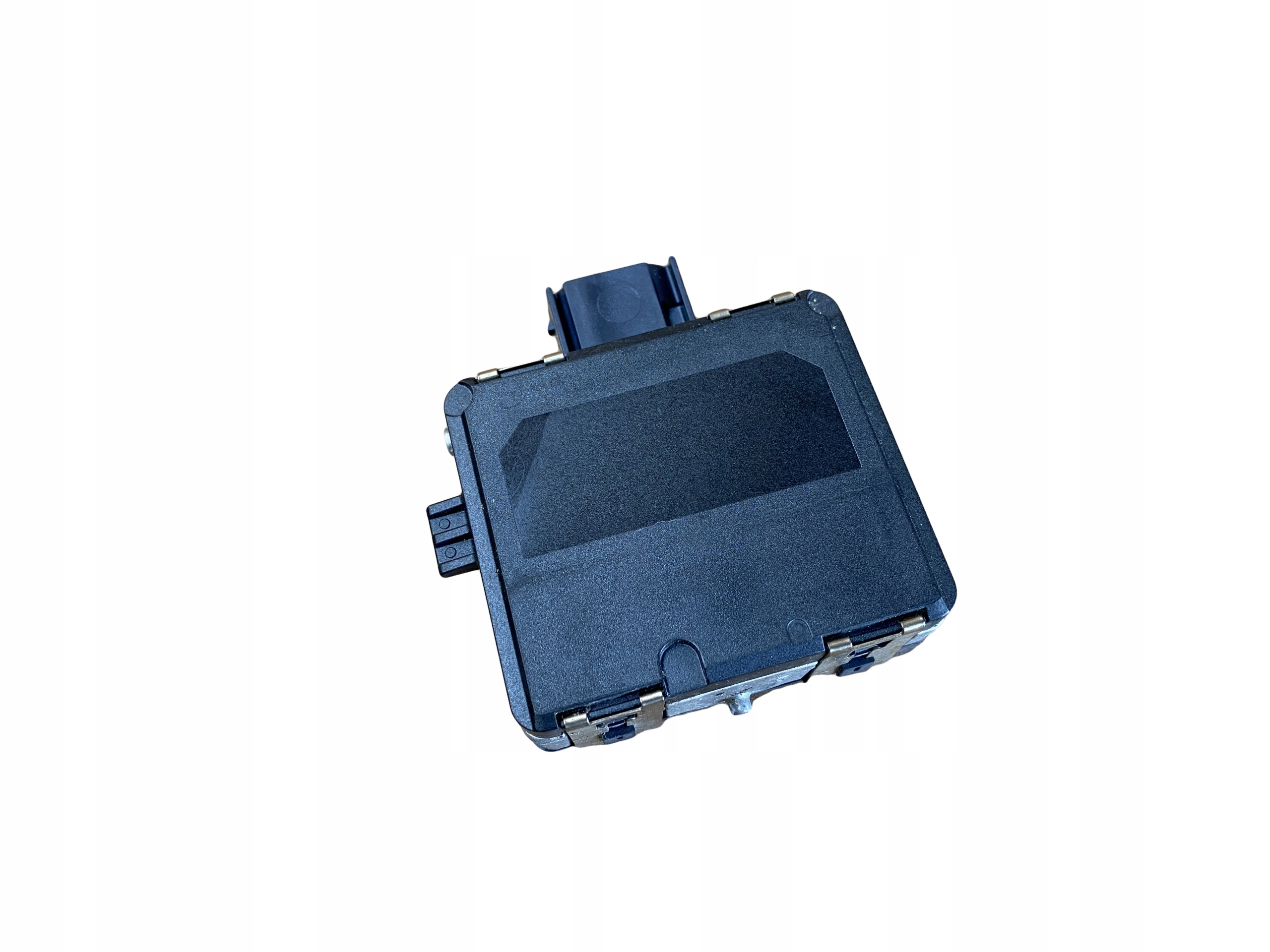 AUDI A4 8W B9 Q7 4M ASYSTENT supports RADAR left 4M0907590