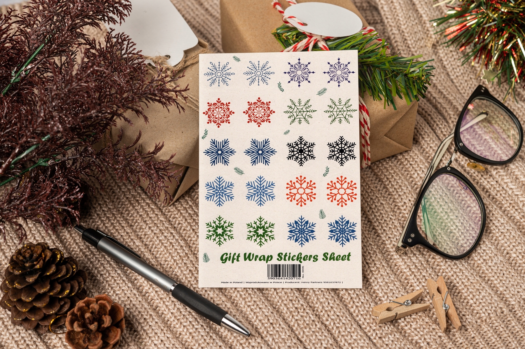 Naklejki Świąteczne 20 SZTUK Śnieżynki na Preznet Marka inna