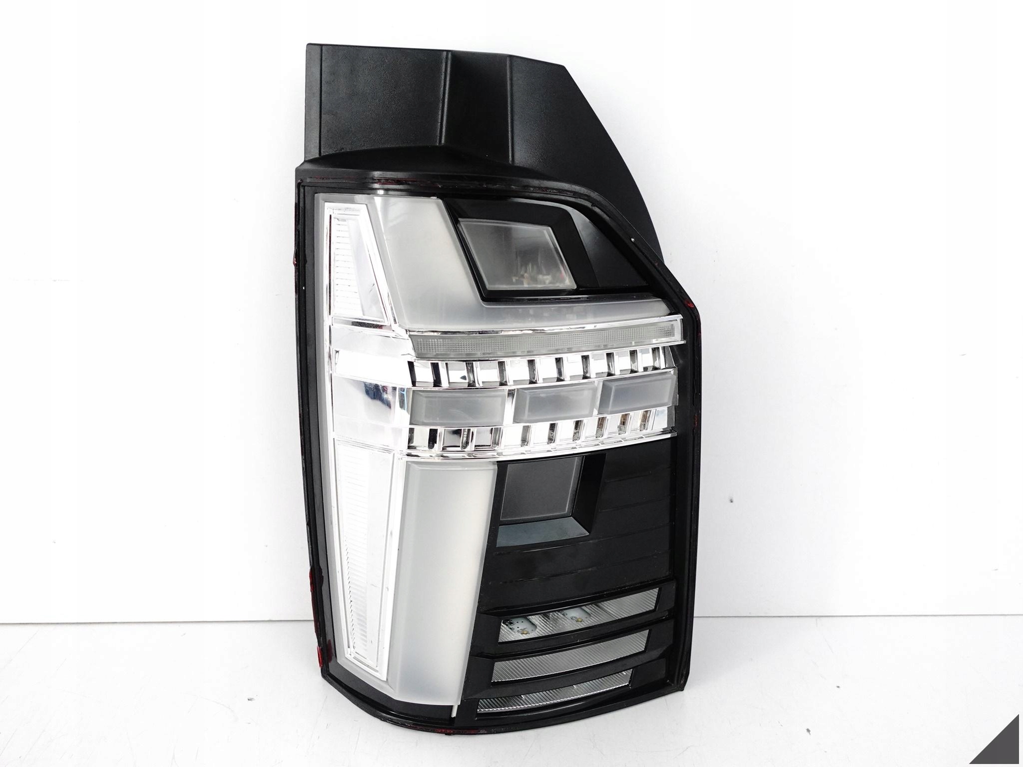 VW T6 TRANSPORTER / MULTIVAN LIFT 7L1 T6.1 19-23 LED light left rear part