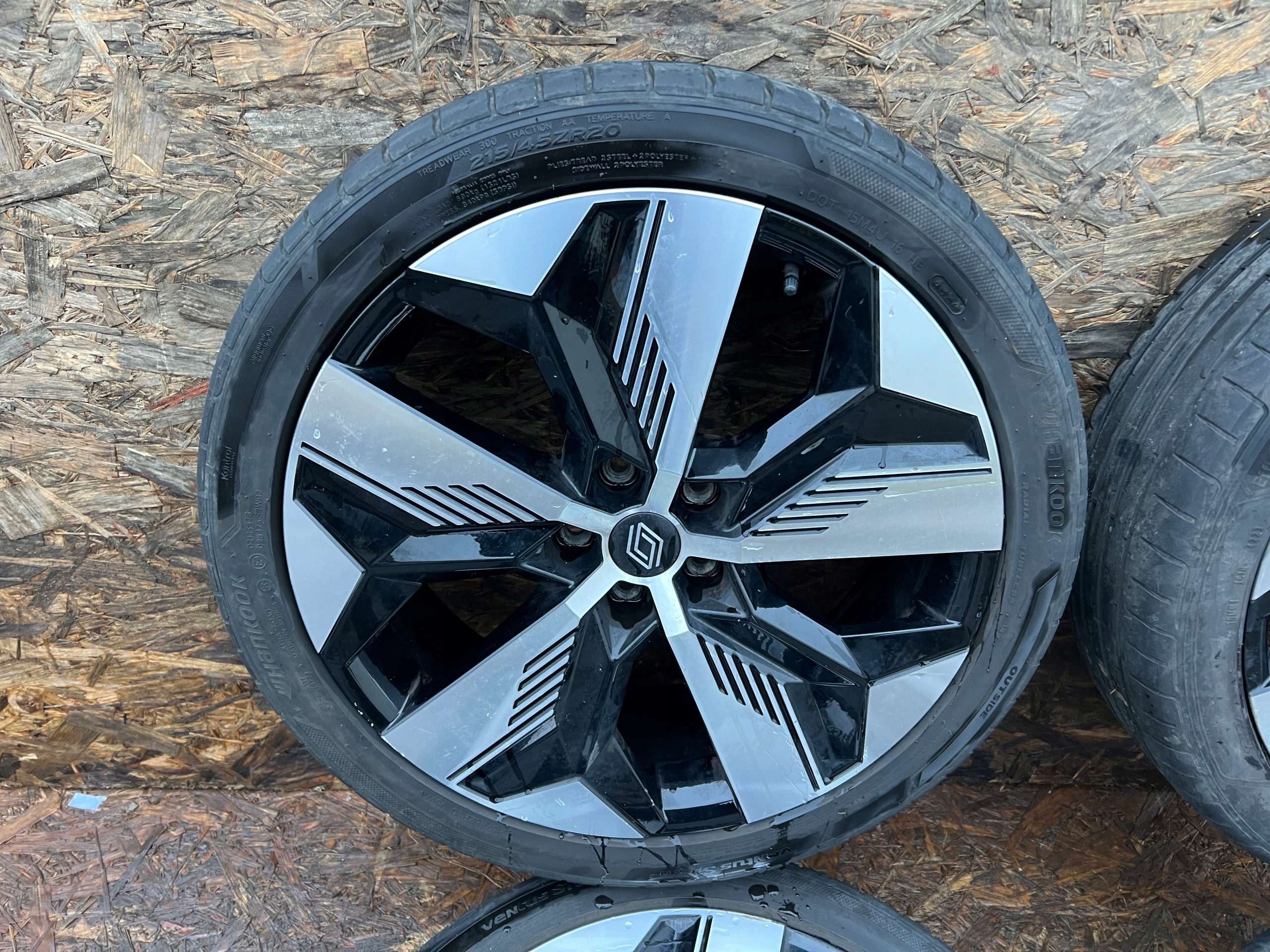 RENAULT MEGANE V E-TECH discs aluminium wheels tyres 20" 215/45R20 215/45/20
