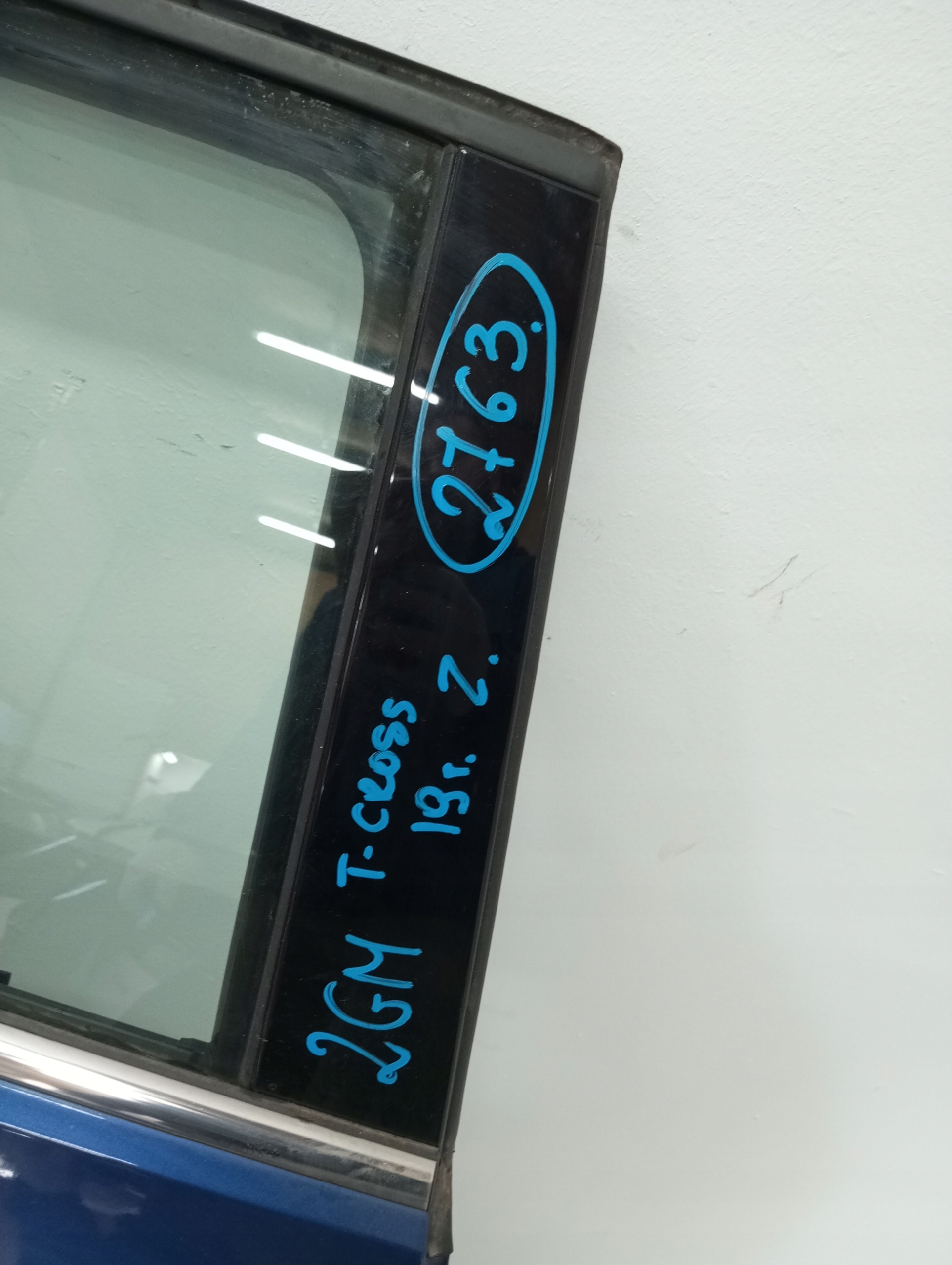 door VW T CROSS 2GM right rear.