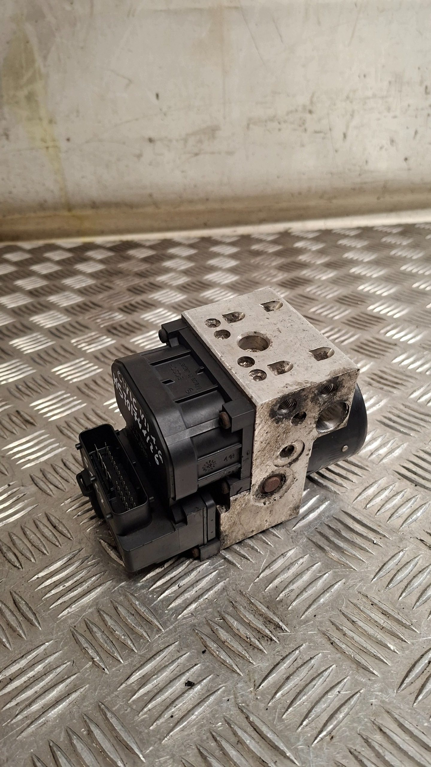 Pompe ABS HONDA CIVIC VII 1.6
