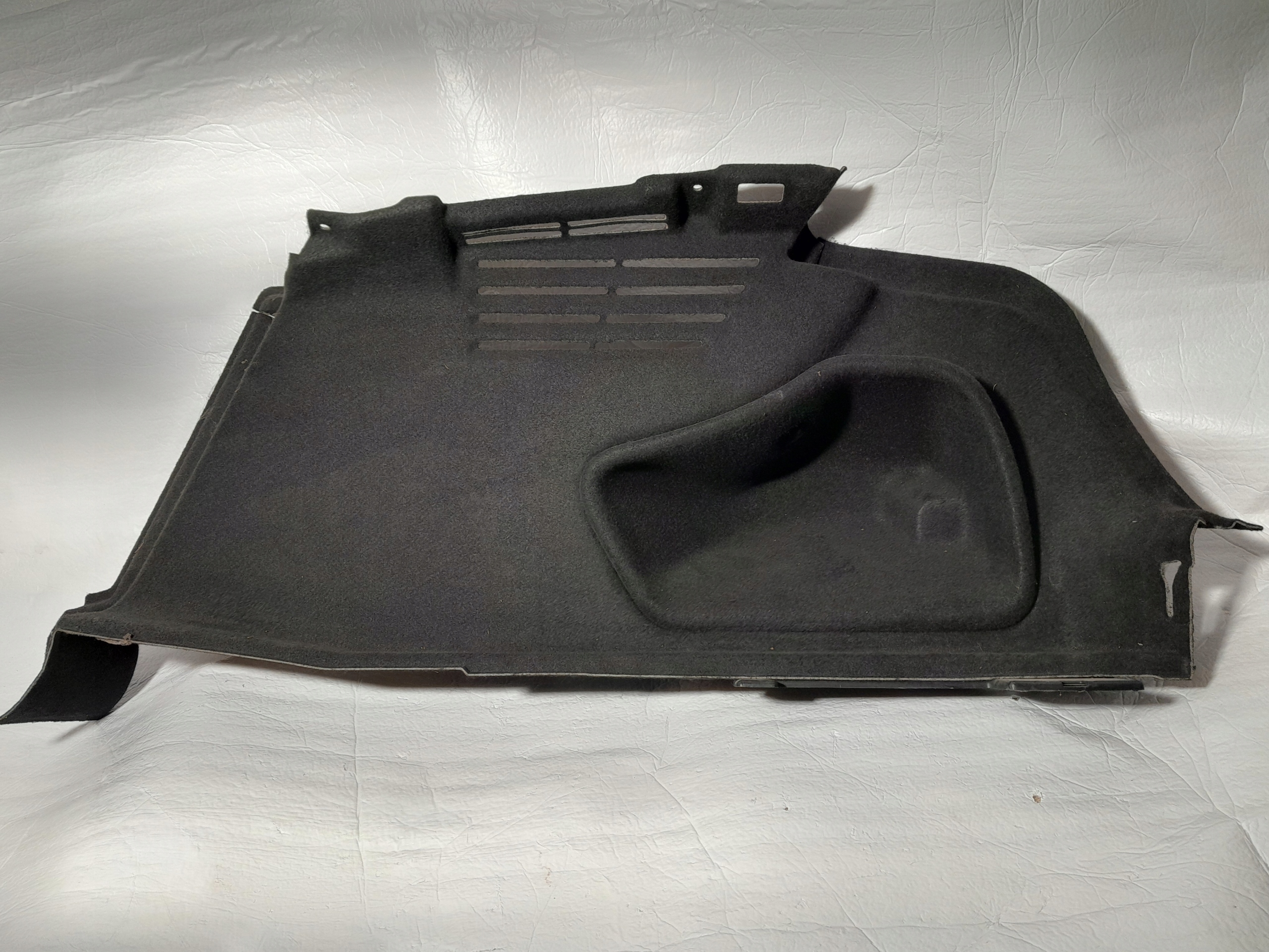 AUDI A4 B9 boot upholstery 8W5863880B