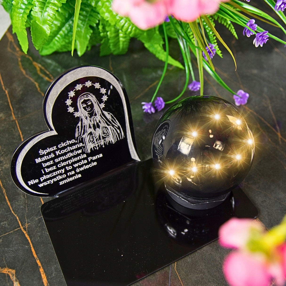 SOLARNY ZNICZ LED STATUETKA NA CMENTARZ GRÓB DUŻA Typ LED