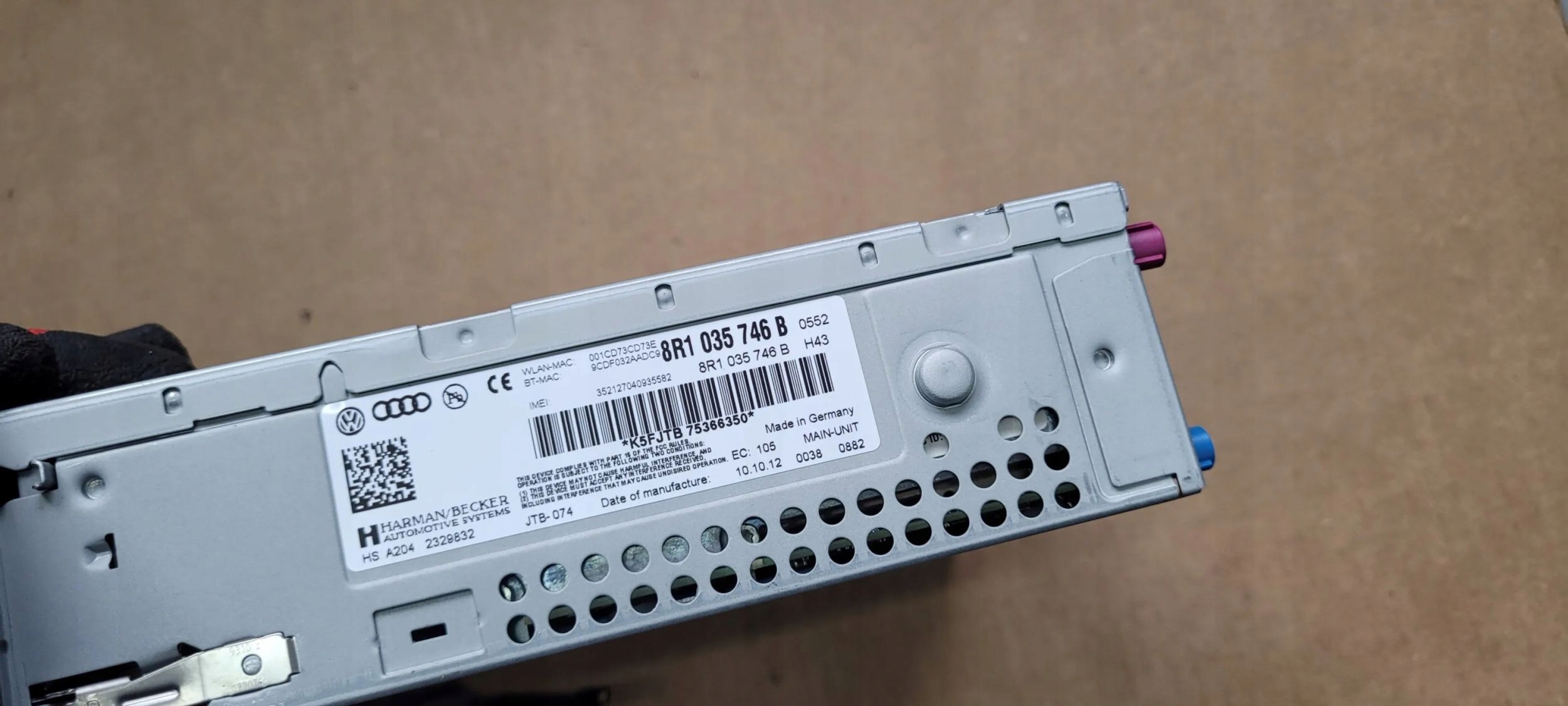 S4 B8 LIFT A4 player navigation devices MMI 3G+ 8R1035746B A5 Q5