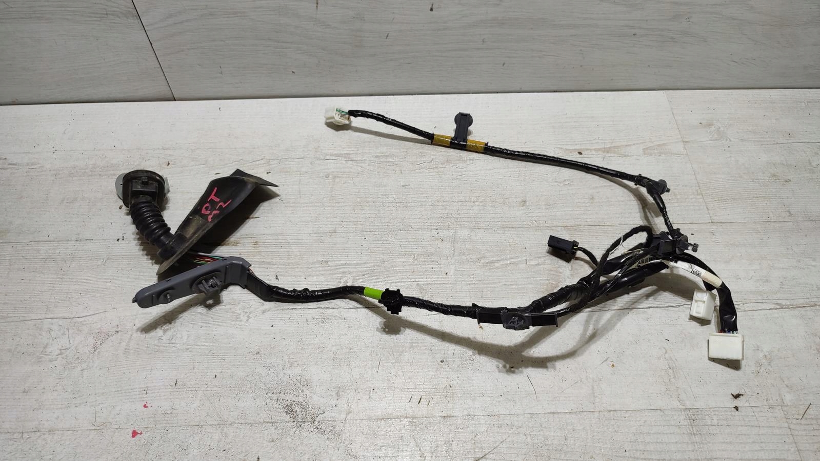 bundle door right rear part Mazda 2 DJ lift
