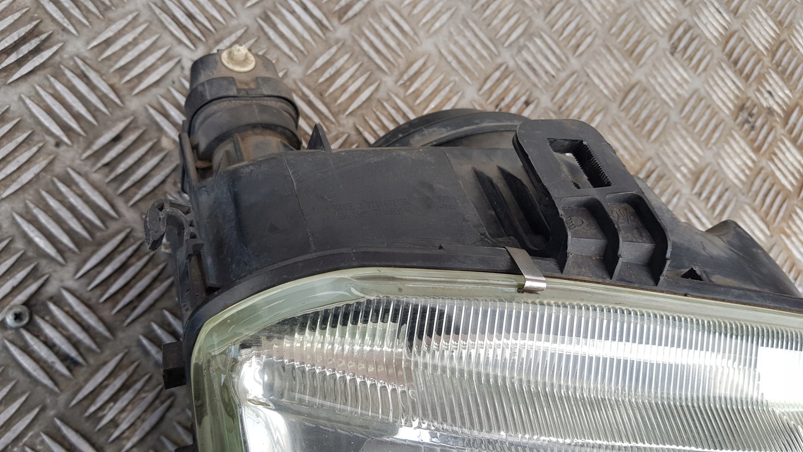 RENAULT MEGANE and light right front
