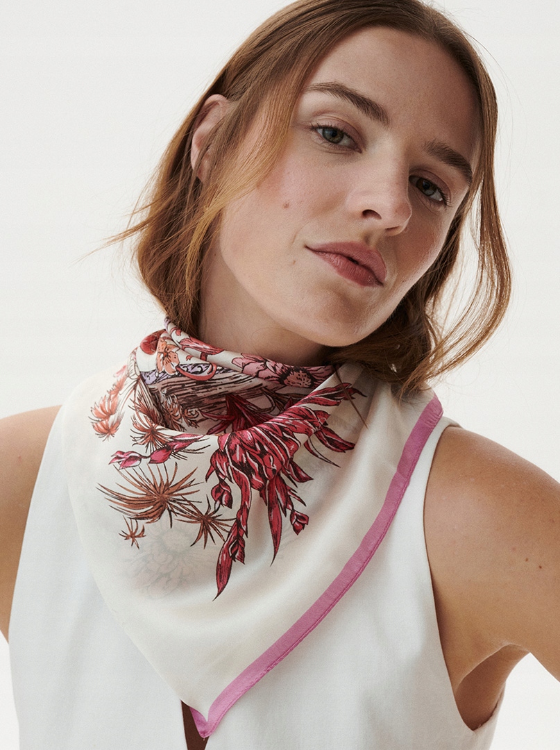 Šátek Dámský Šátek 100% Hedvábí Šála Šátek Nákrčník 90x90 cm Velký