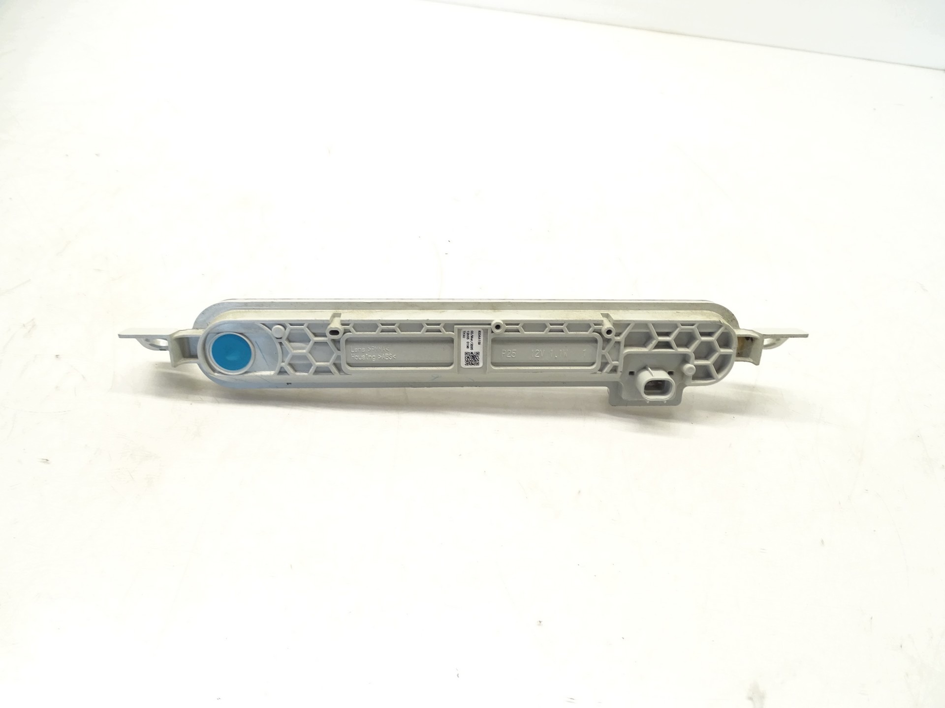TRZECIE light STOP LED MITSUBISHI L200 8334A159