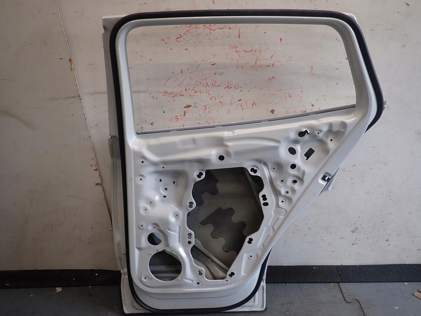 Tür heck hinten rechts VW ID4 2020- 11A833312