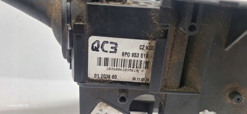 steering wheel levers and controls AUDI A3 8P 8P0953513A