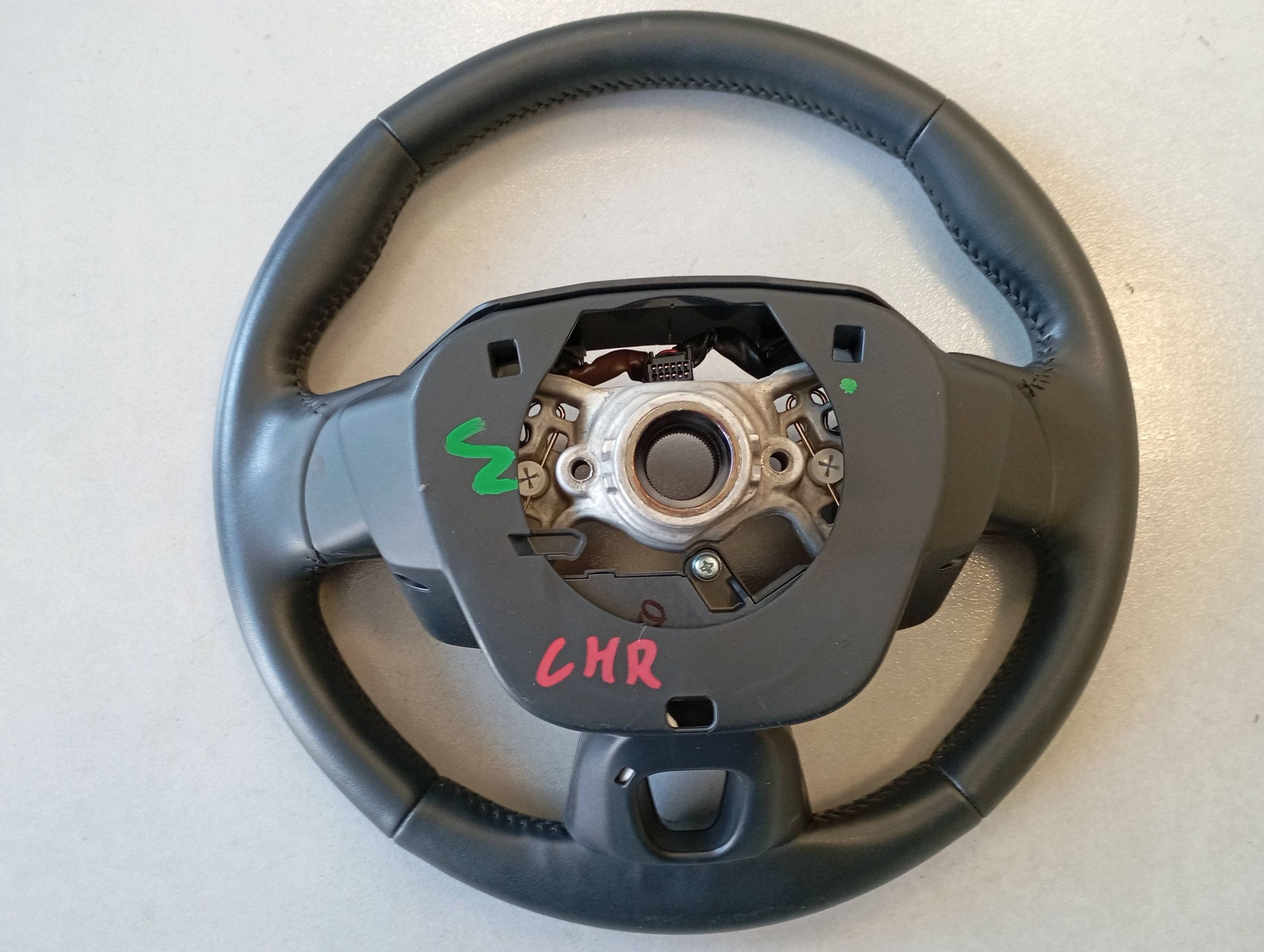 volant TOYOTA C-HR II CHR C HR