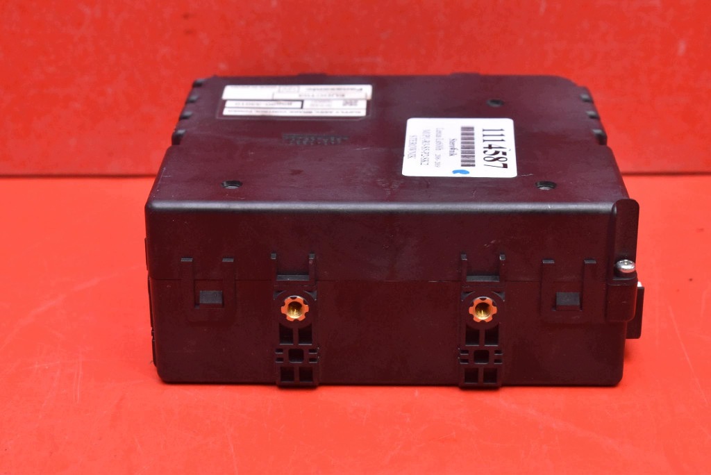 control unit module electric brake 89680-33010 LEXUS LS 4 IV LS600H 06-09