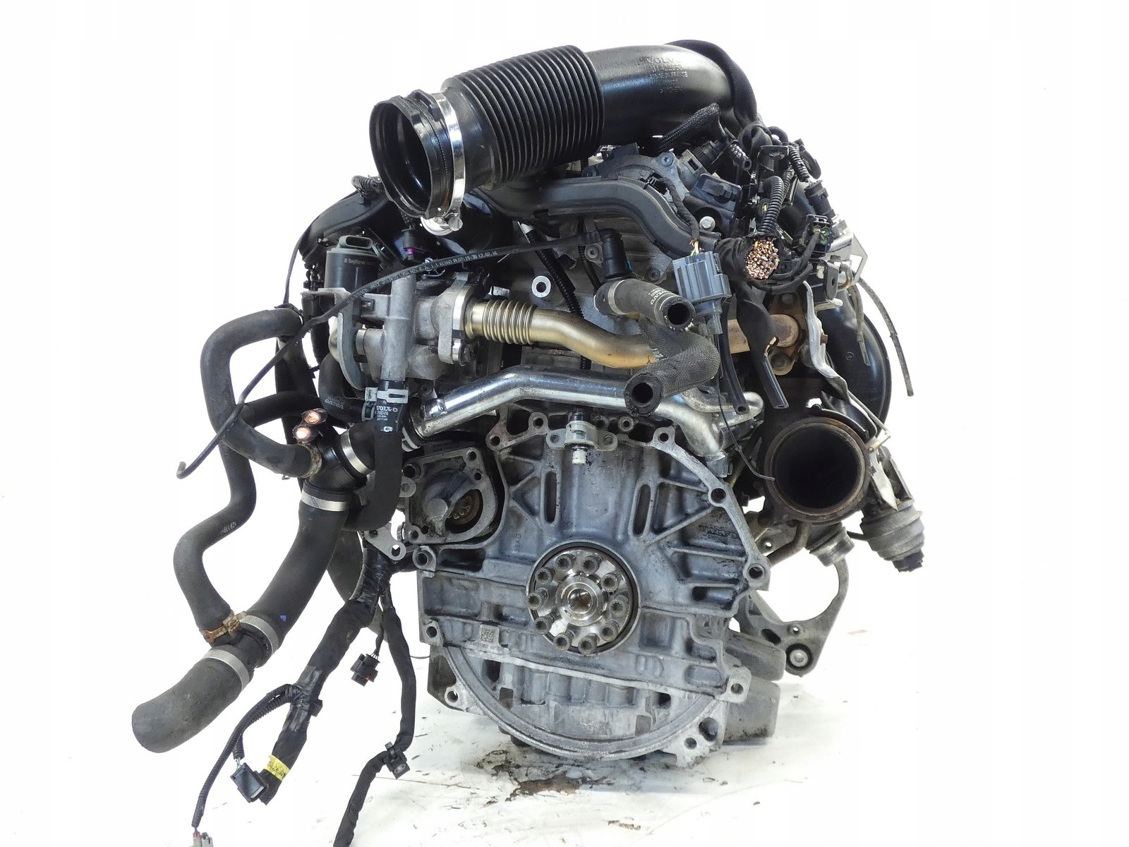 engine pillar D4204T9 VOLVO V60 V70 V40 S60 S90 2.0D D3 150KM