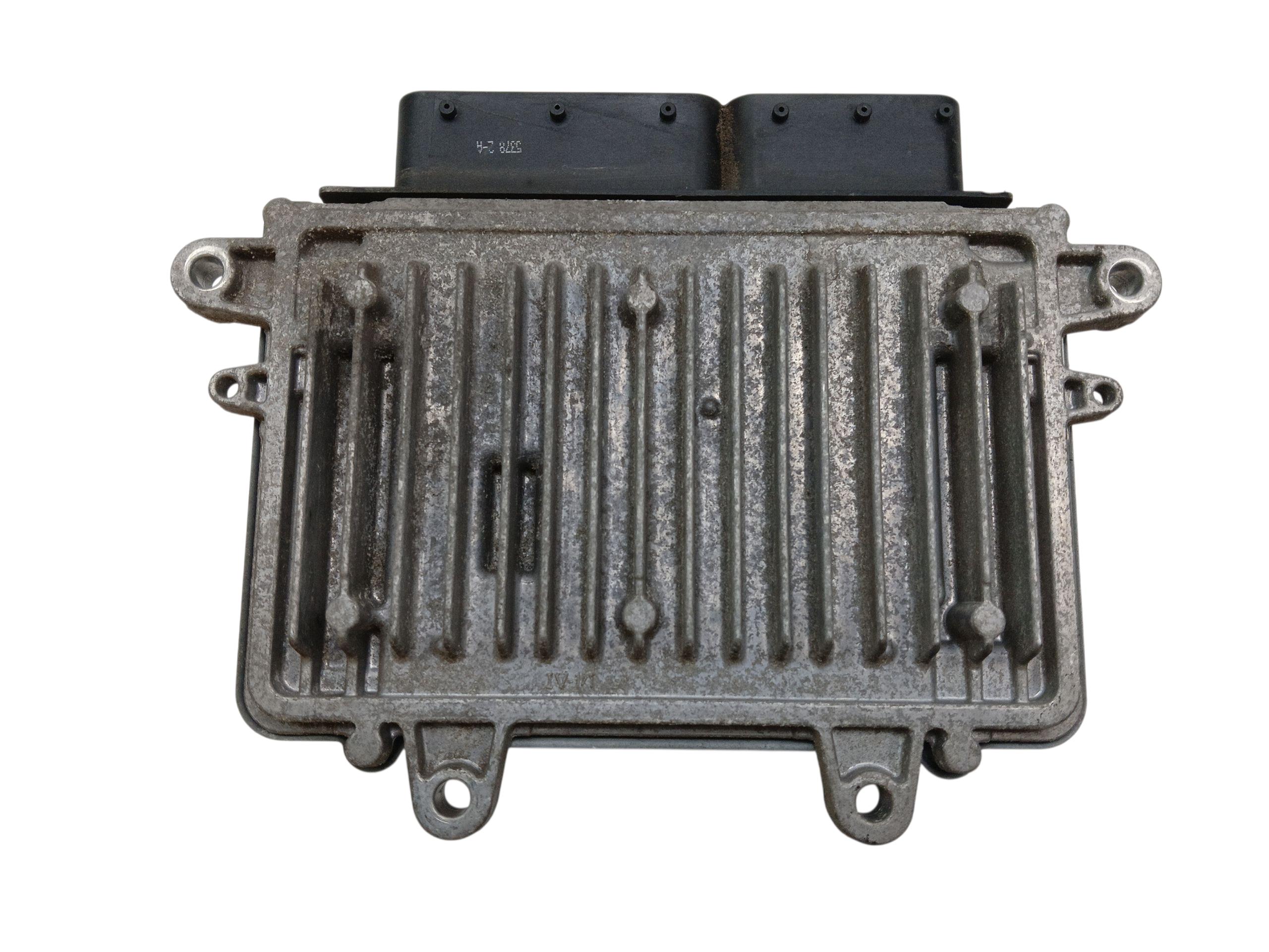 computer control unit of the engine MERCEDES A W169 2.0 CDI A6401503534 0281015121