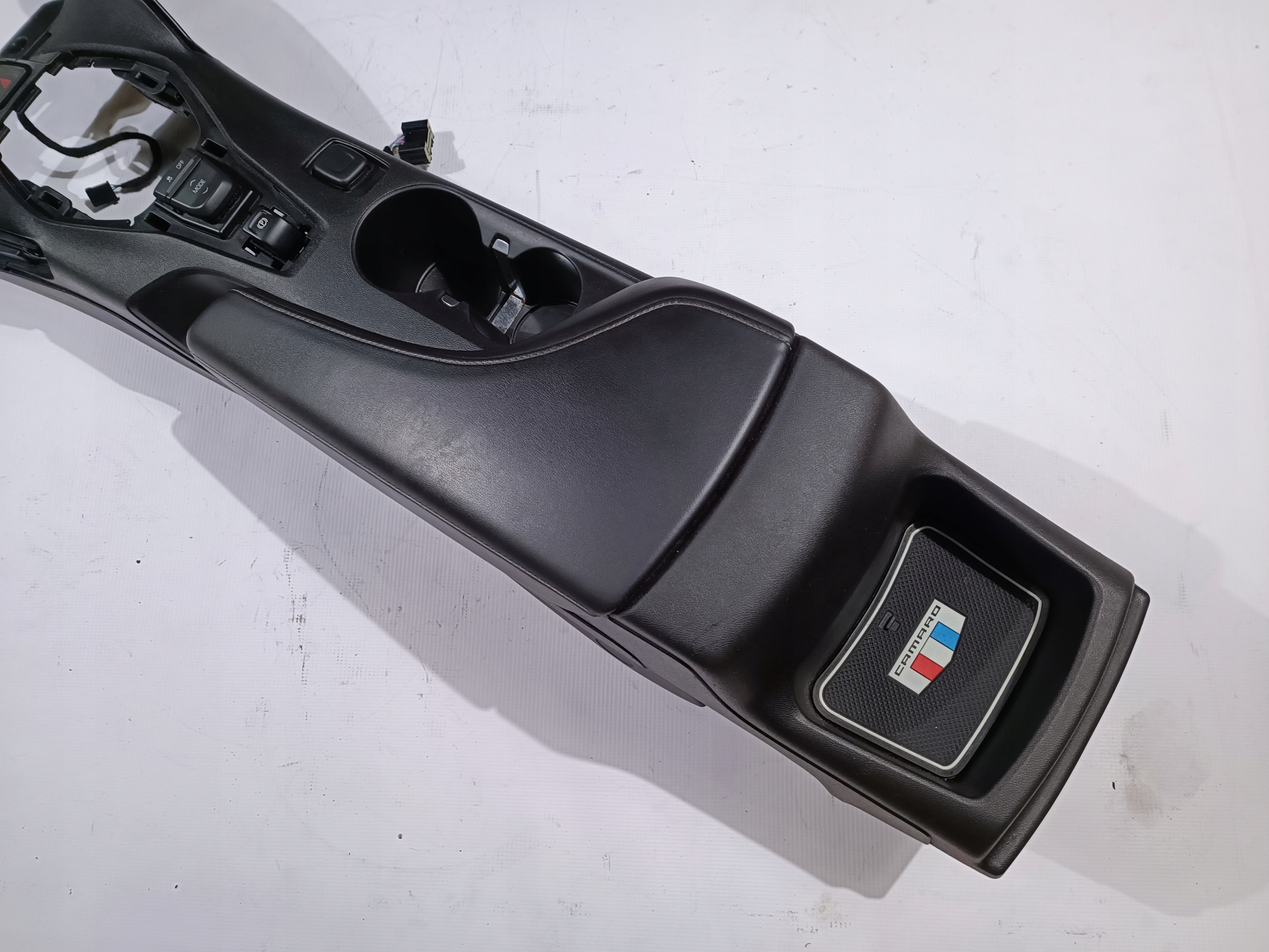 Tunel central armrest Chevrolet Camaro 2016
