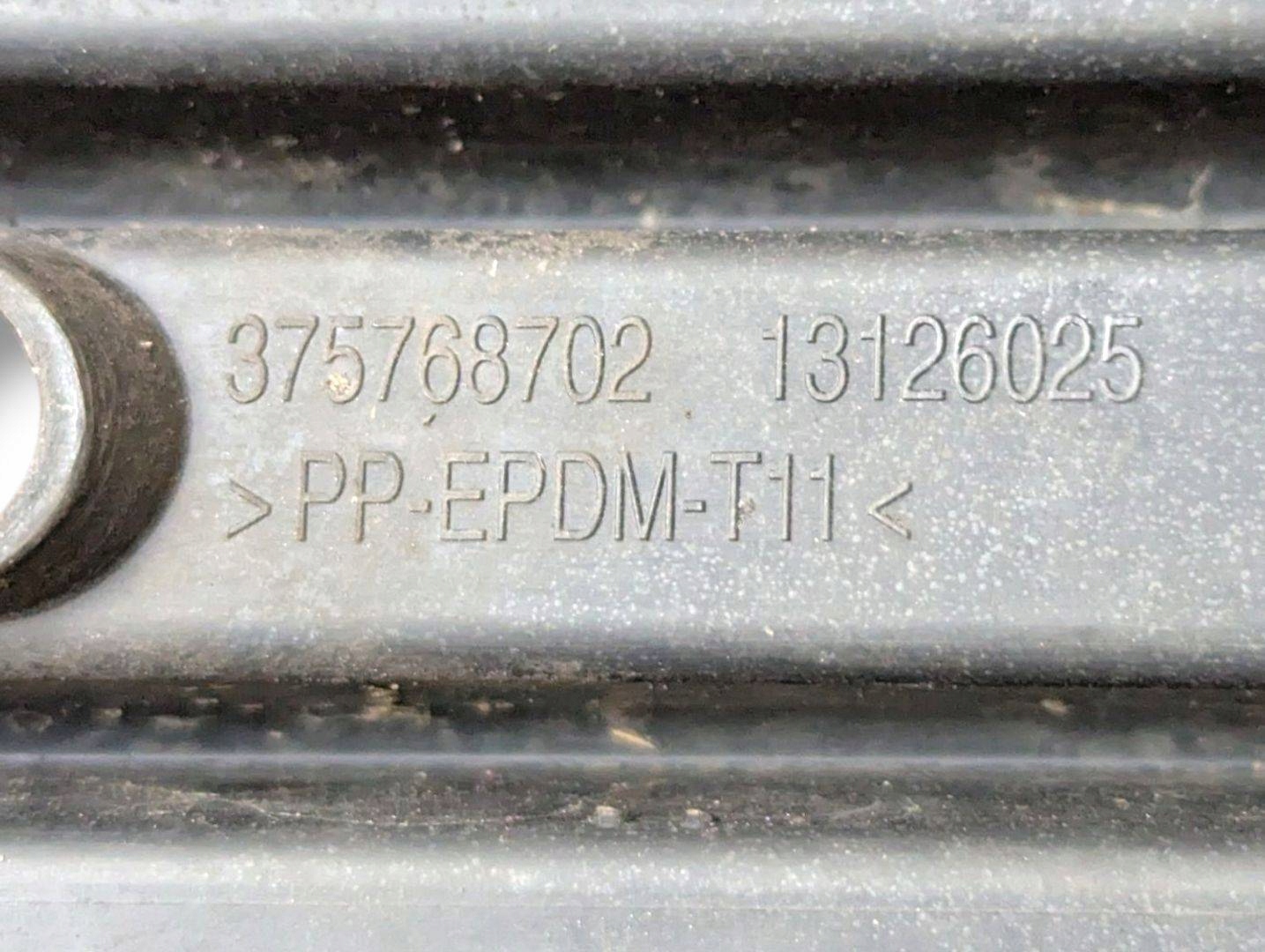 side grid of a bumper left side Opel Astra H 2005 375768702
