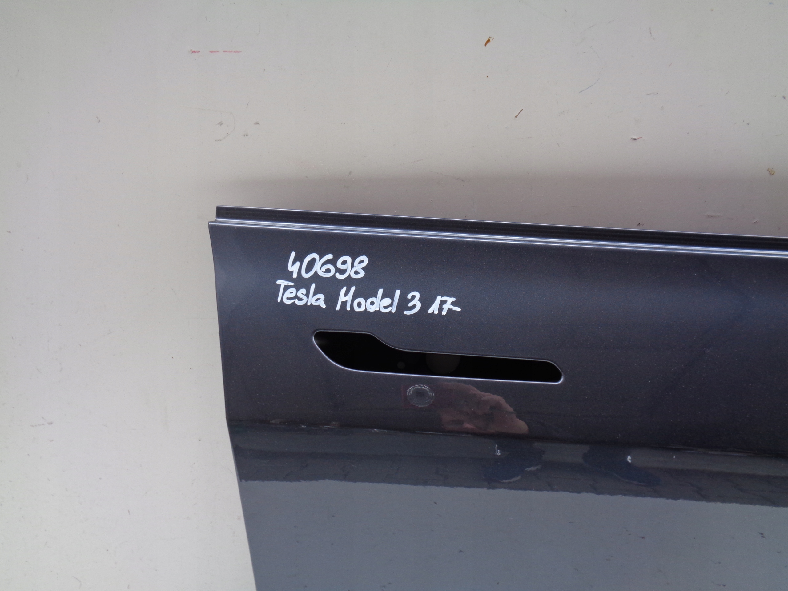 door right front TESLA MODEL 3 17- NR 40698