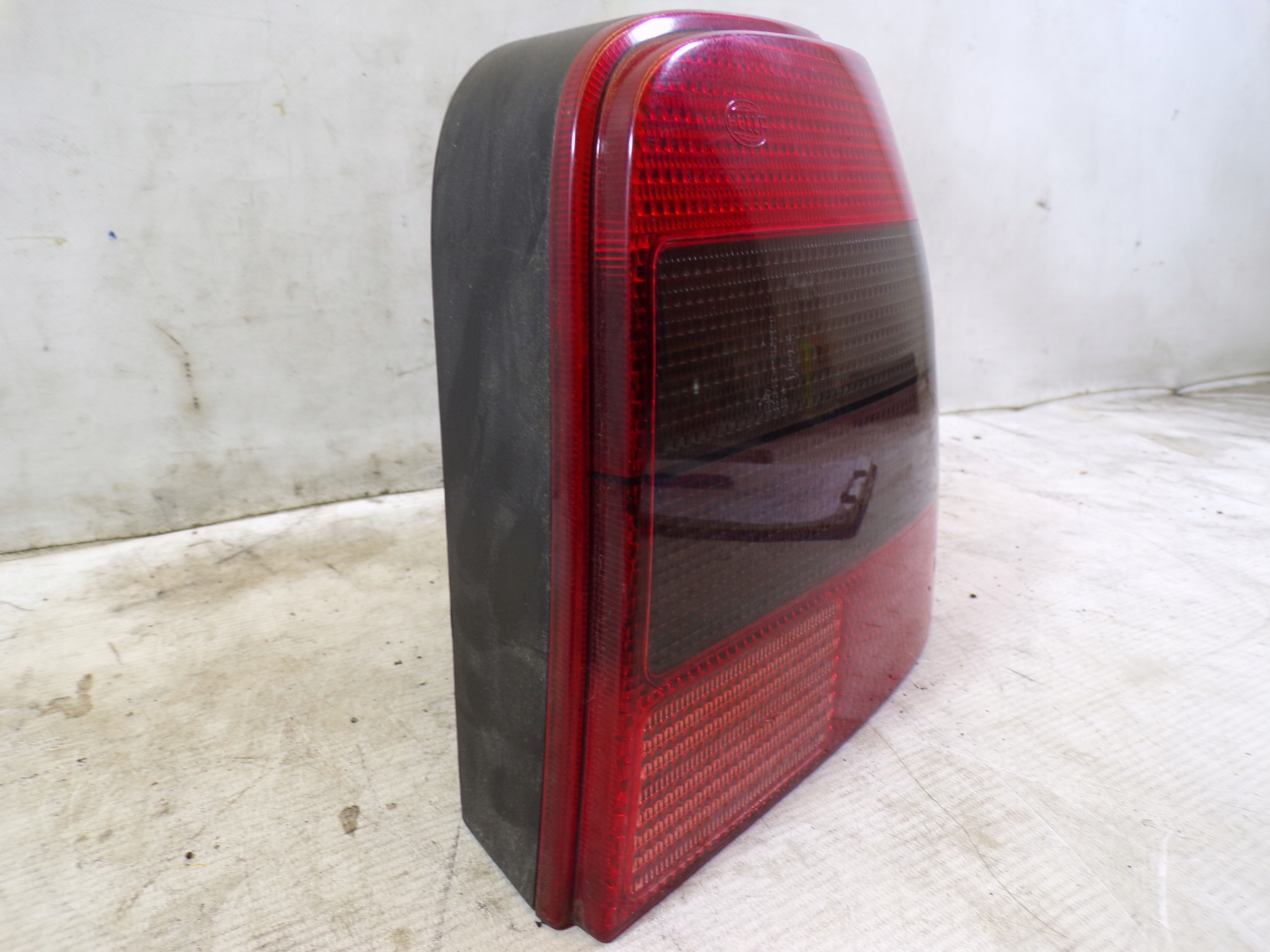 light rear rear part right VOLKSWAGEN GOLF 4 IV HB (0) (K)
