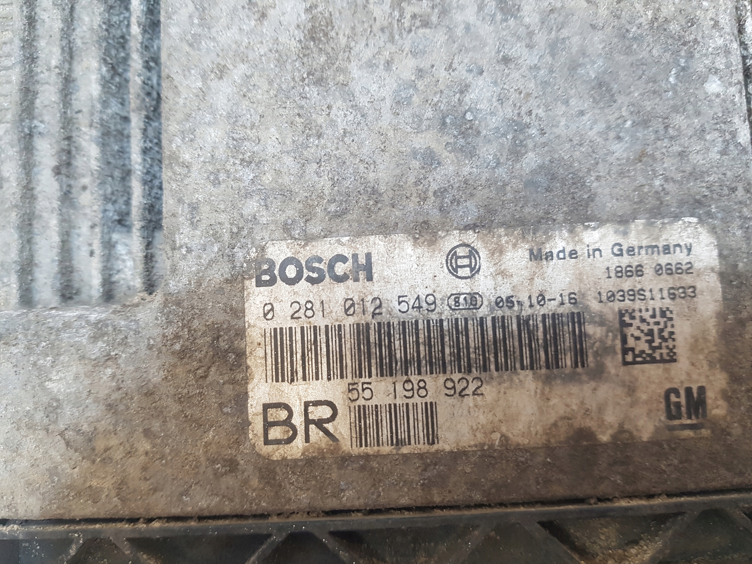 control unit computer of the engine OPEL ASTRA H III 3 1.9 CDTI 0281012549