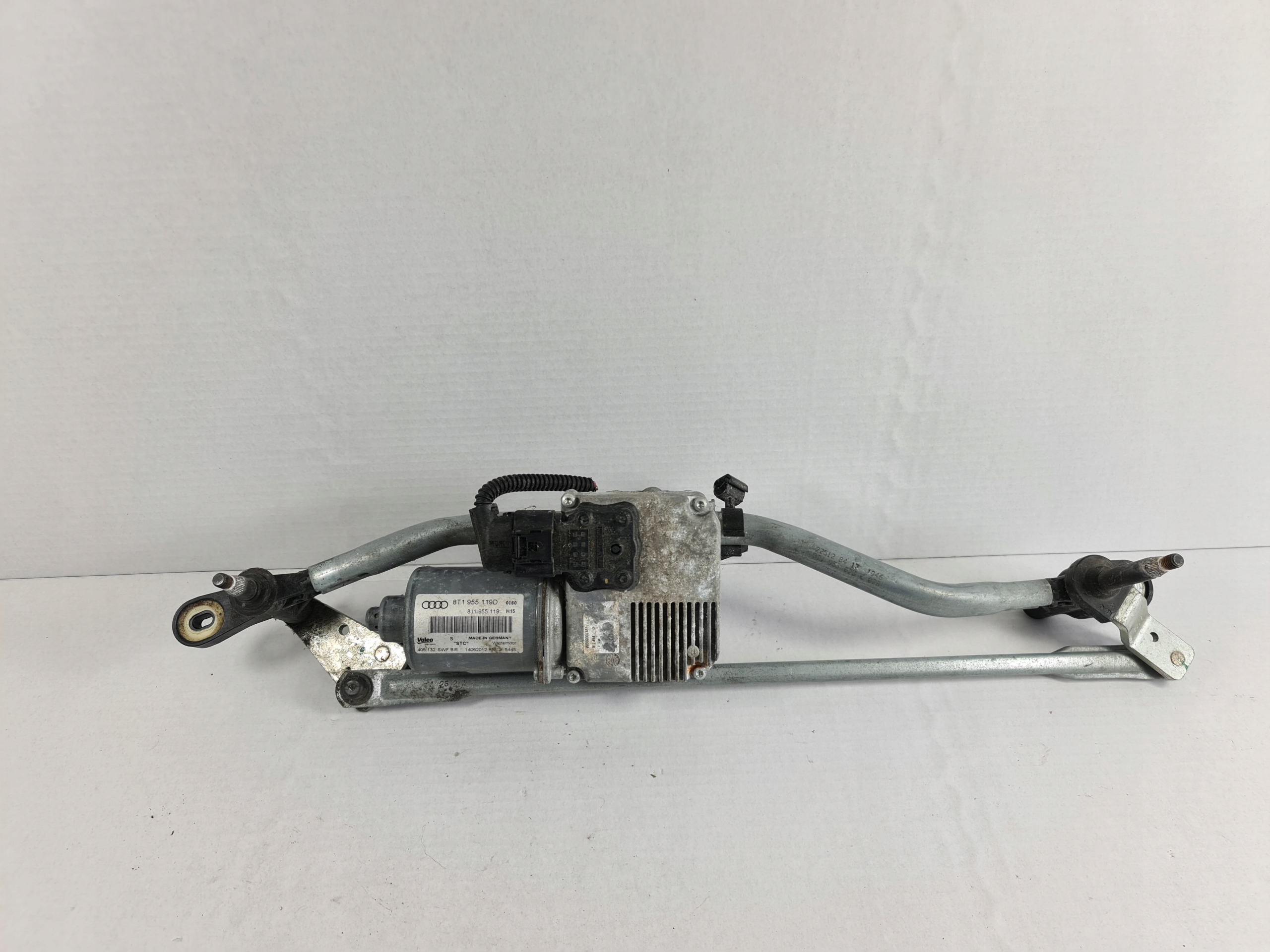 8T1955023E - A5 8T механизм стеклоочистителя передний 8T1955119D
