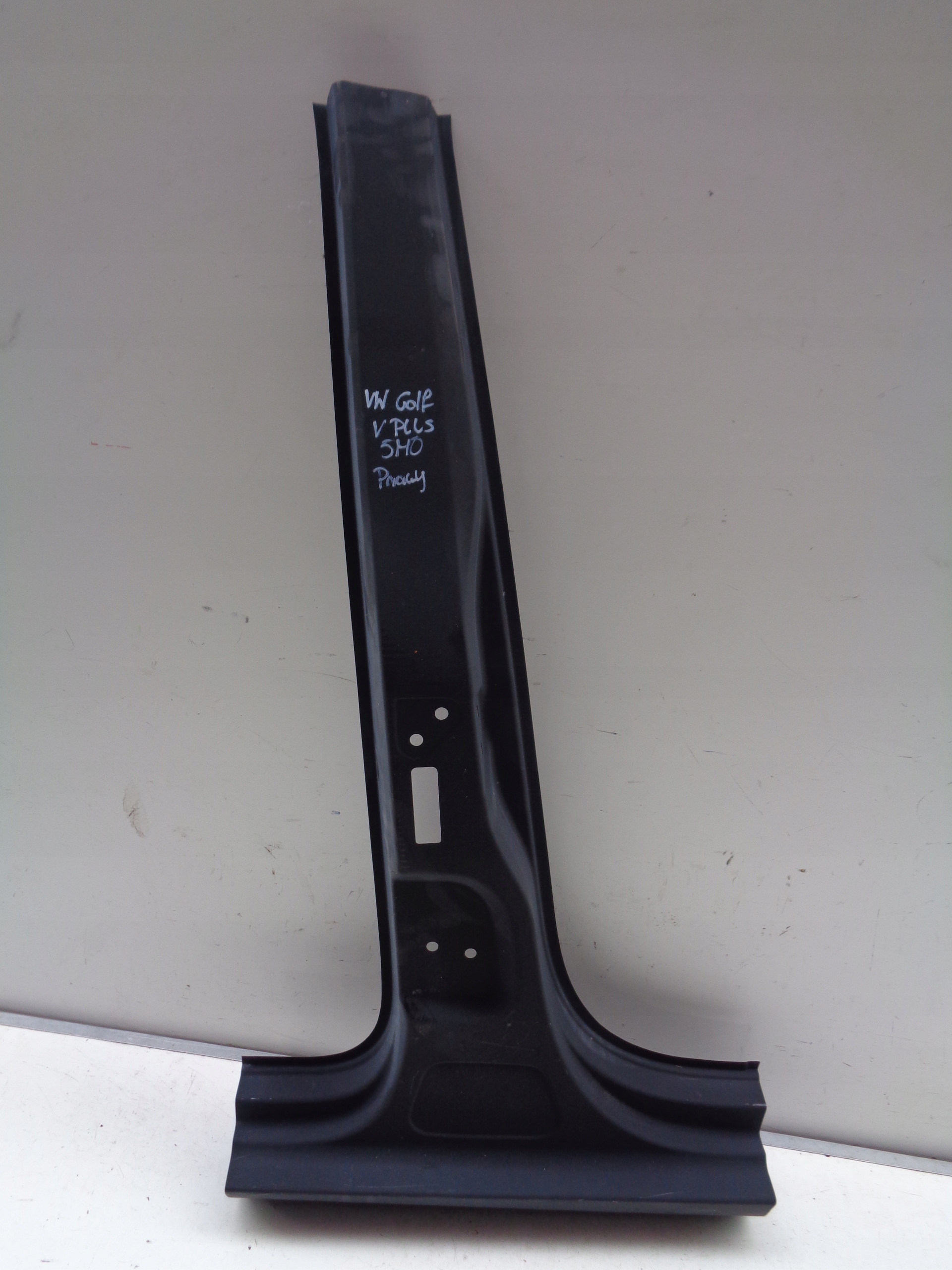 SŁUPEK PRÓG PRAWY POSZYCIE VW GOLF V 5 PLUS 5M 5M0
