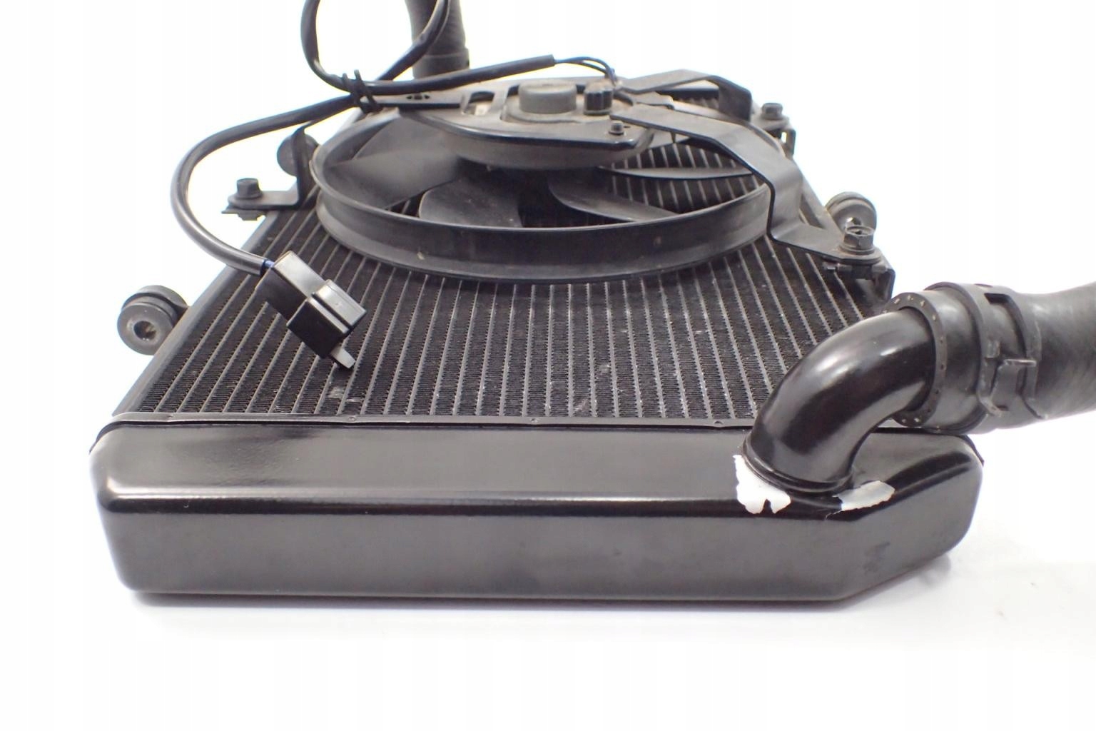 Kawasaki Z800 13-17 Chłodnica wentylator Oryginał Numer katalogowy części 126400