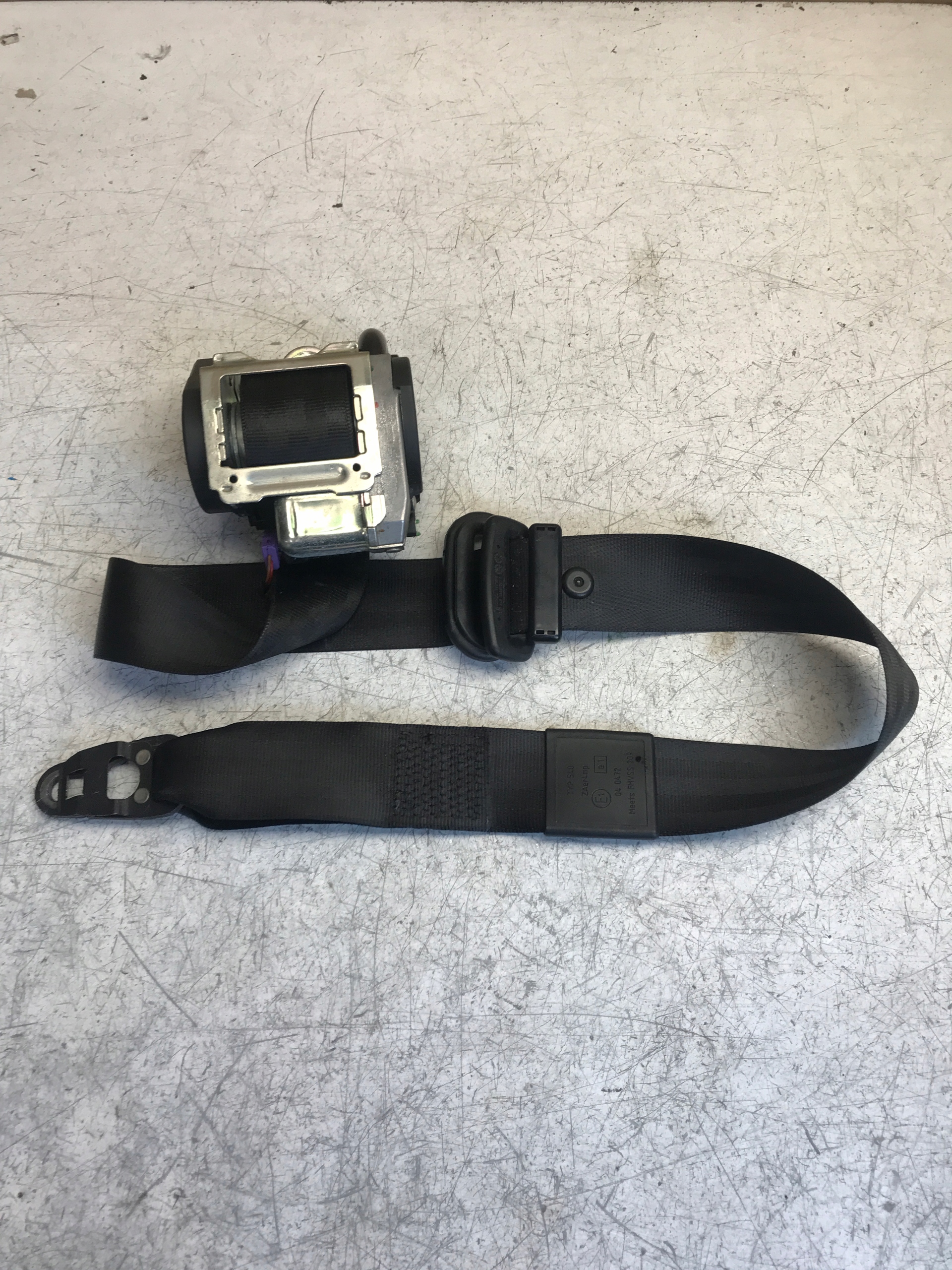 Gurten Spanner links vorne AUDI A8 D3 4E2857705