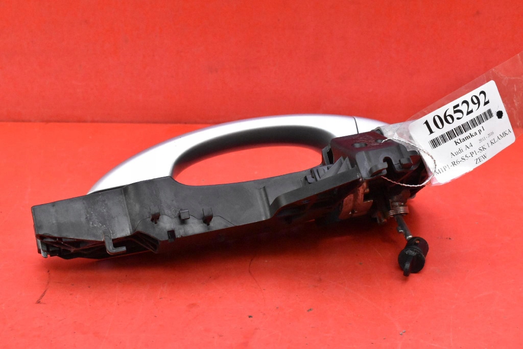 handle left front front KEYLESS LX7W 8T0837885A AUDI A4 B8 LIFT 11-16