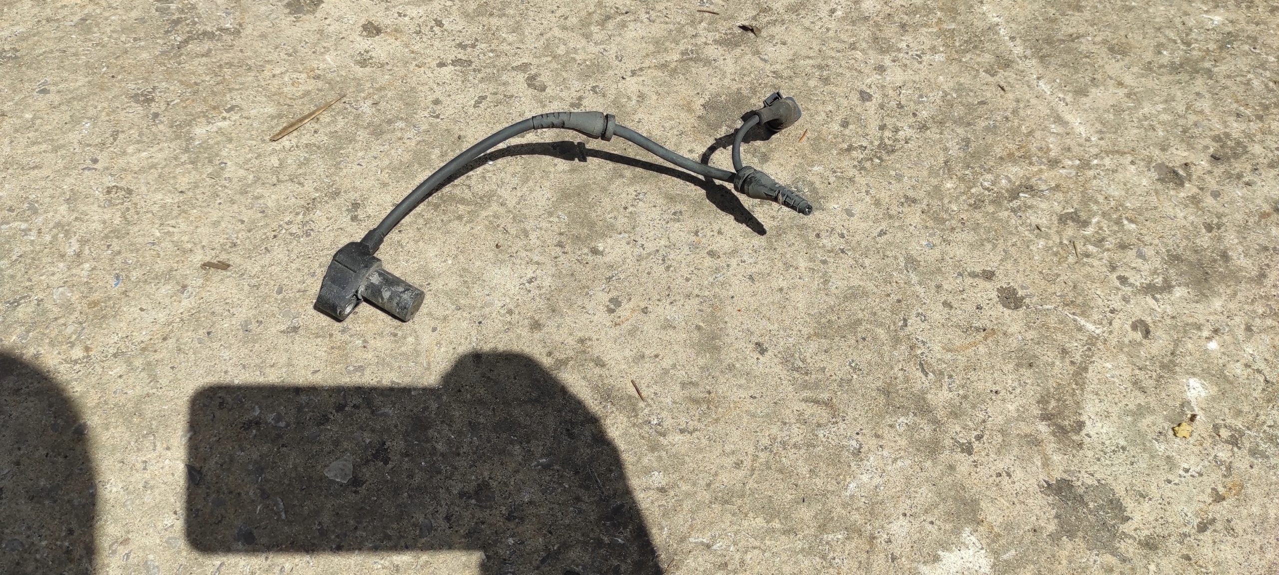 SENSOR ABS VORNE AUDI A4 B6 B7 0265006808