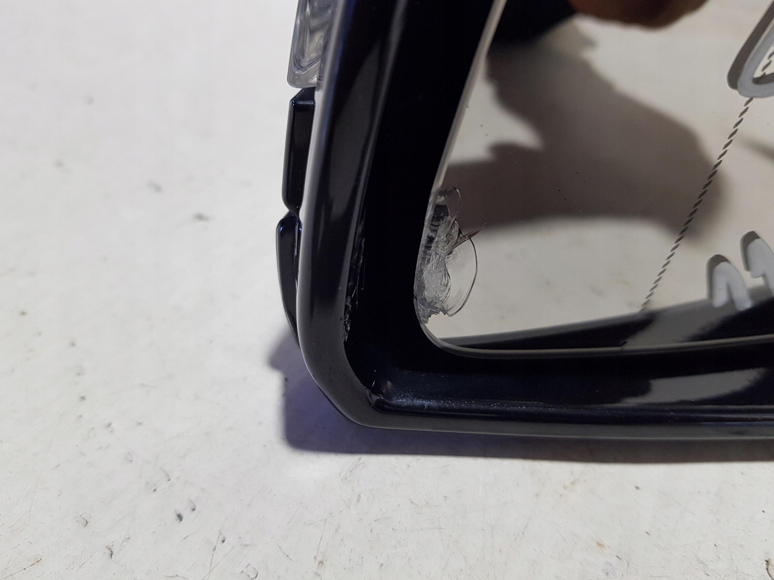 mirror left MERCEDES W212 C197 197 11PIN