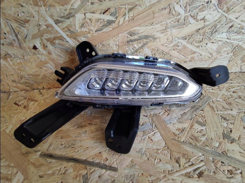 HYUNDAI i30 III 17-20 ПРОТИВОТУМАНКА ПРАВЫЙpin DRL 92208 G41